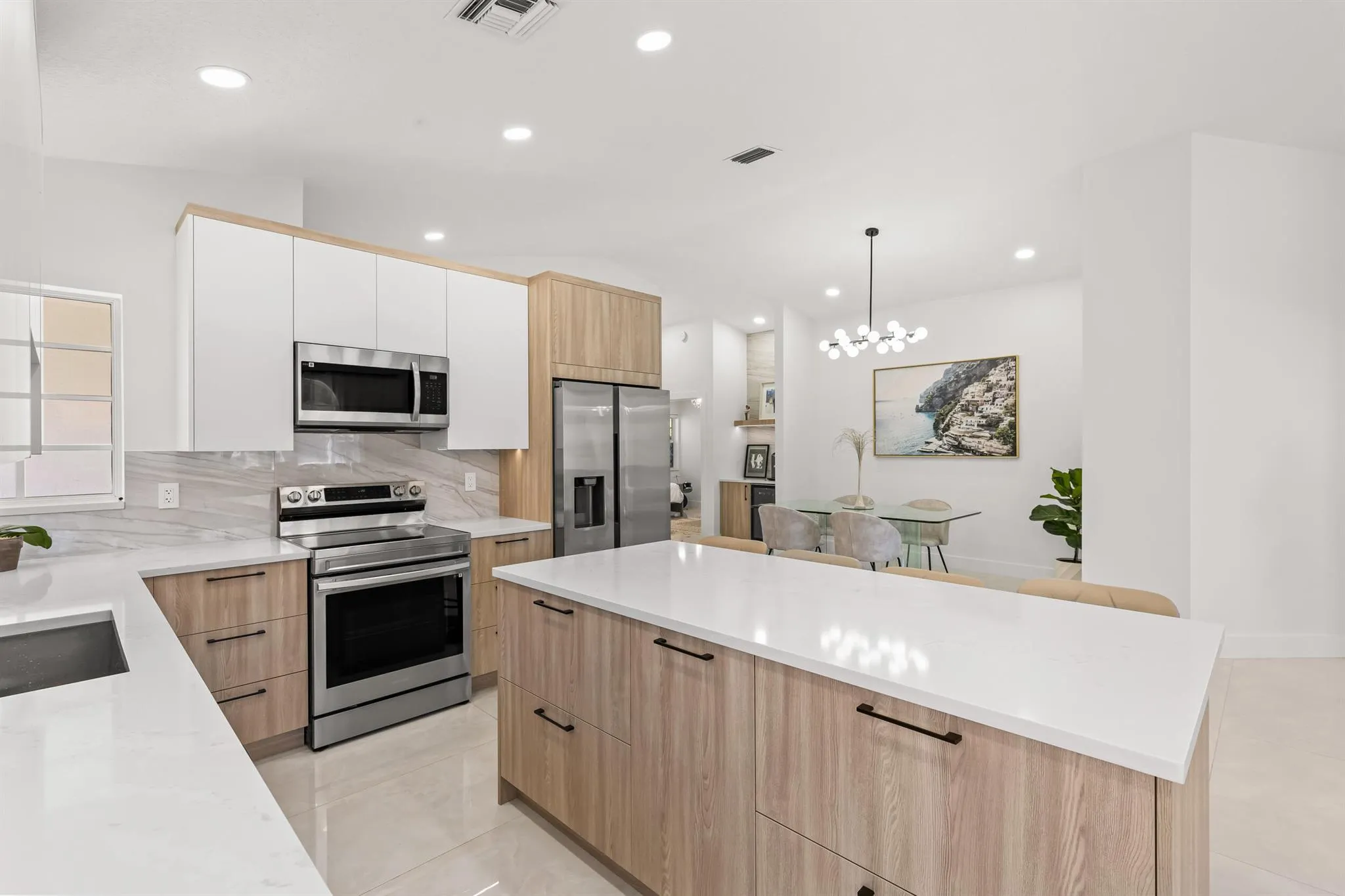 5108 Columbo Ct Court