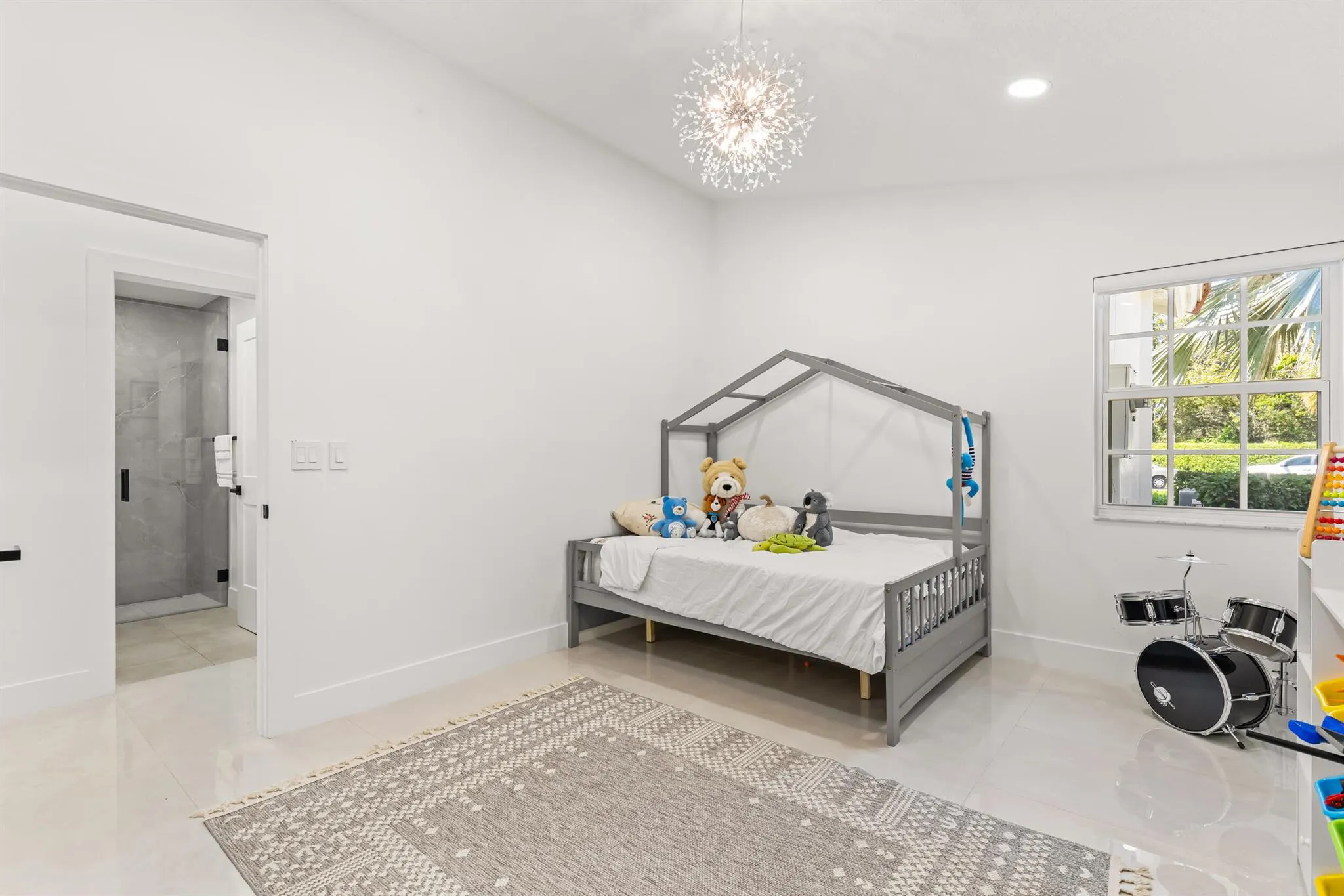 5108 Columbo Ct Court