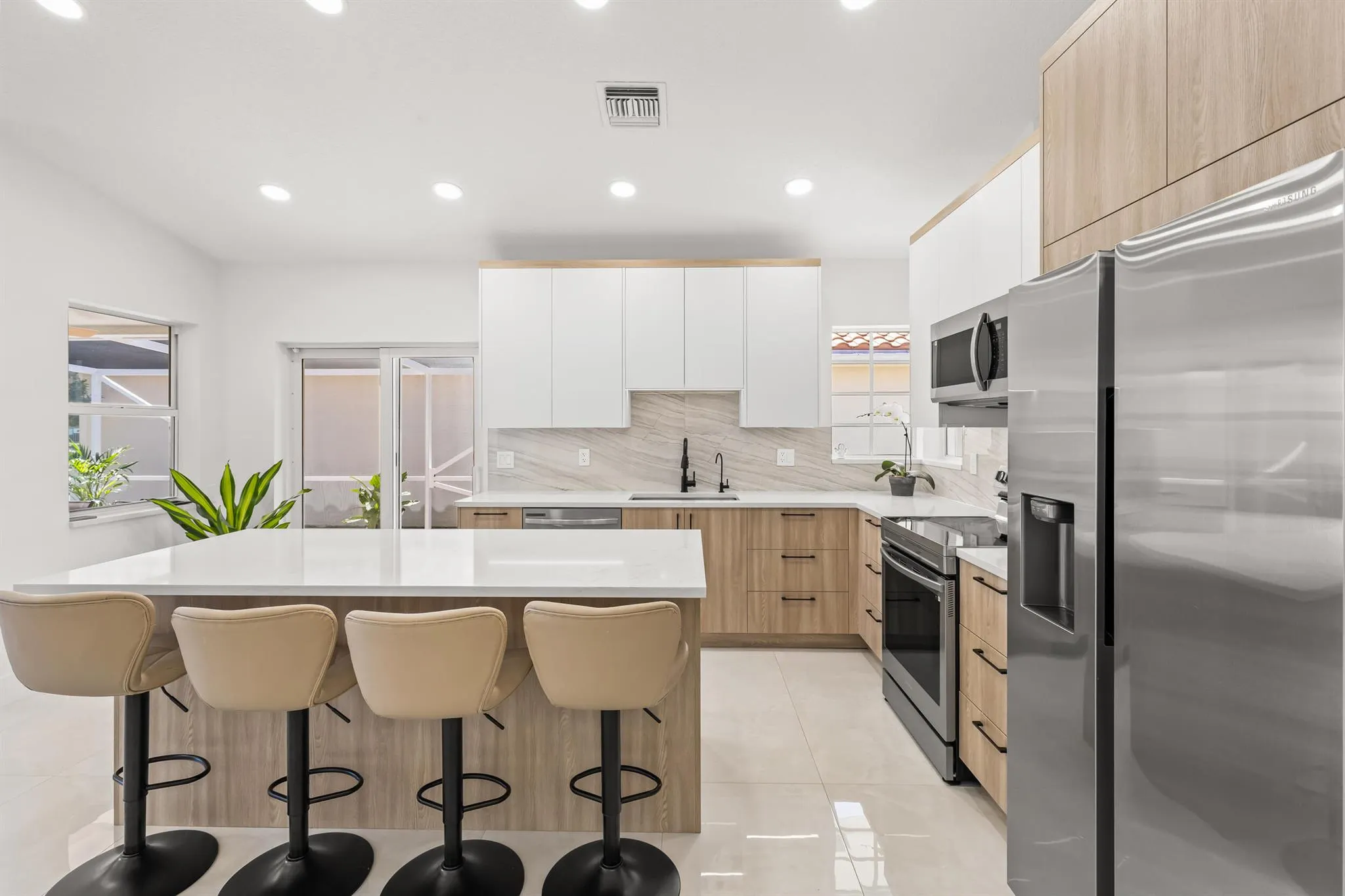 5108 Columbo Ct Court