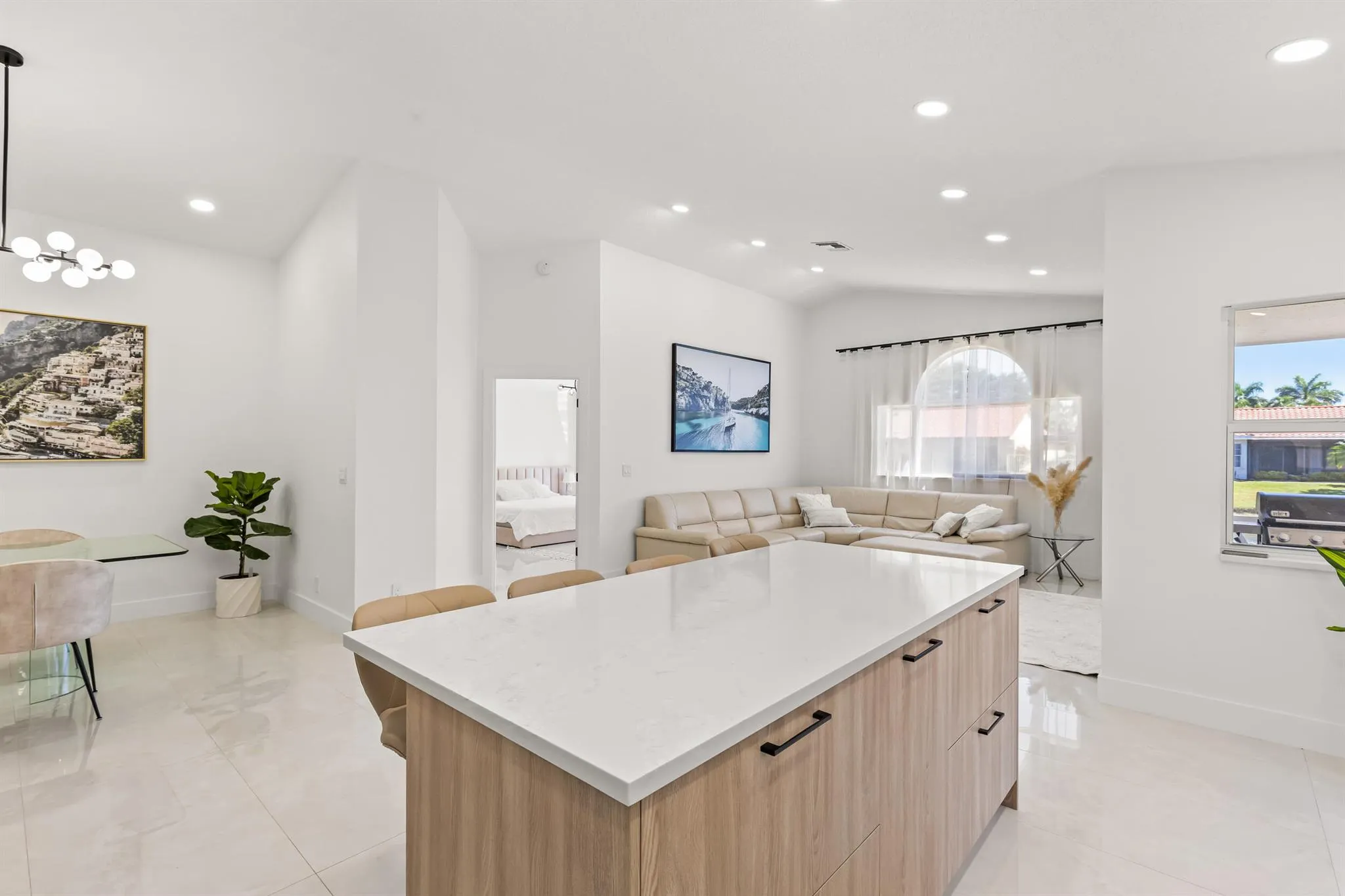 5108 Columbo Ct Court
