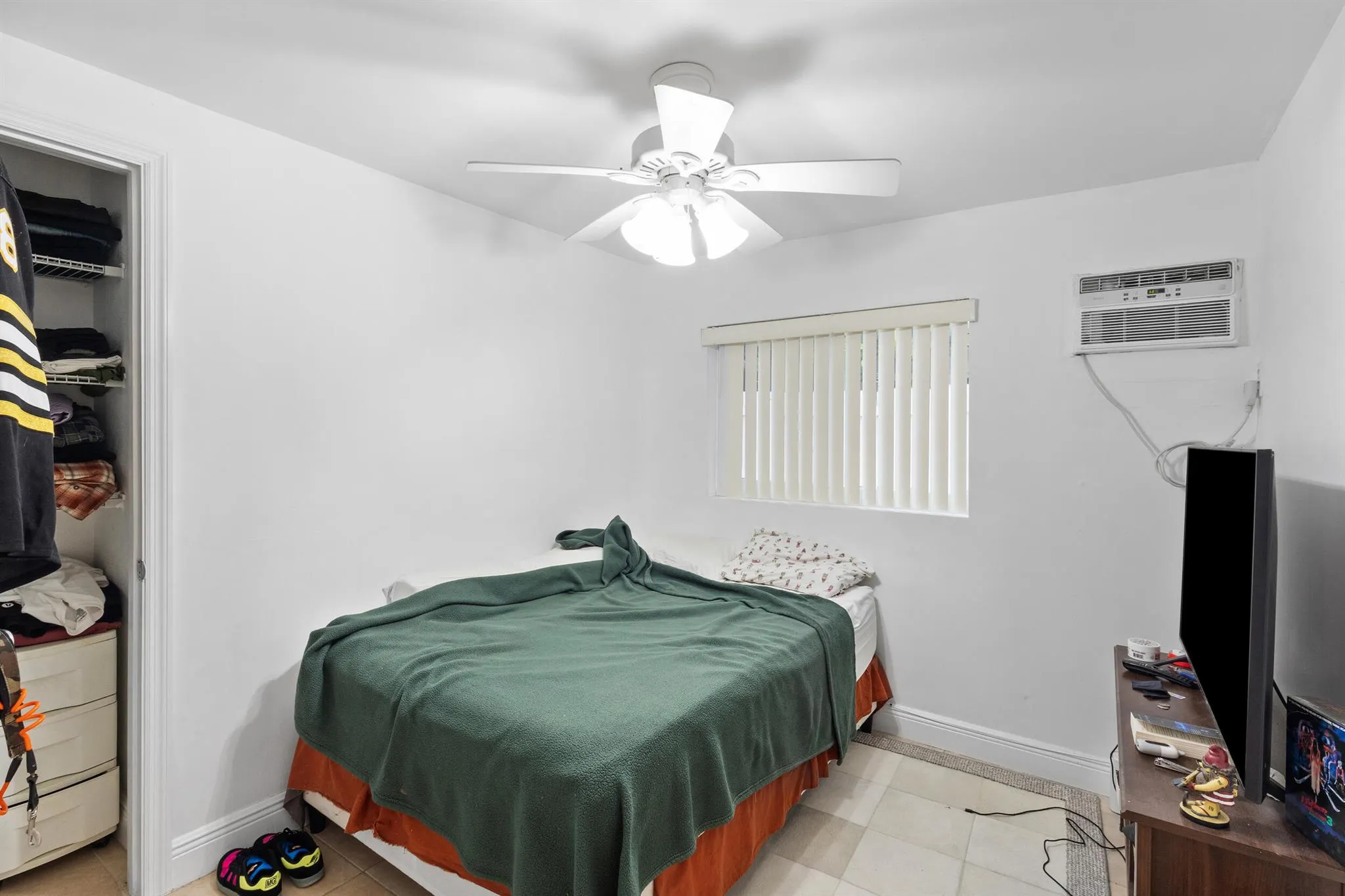 1801 NE 25th Avenue, #1-3