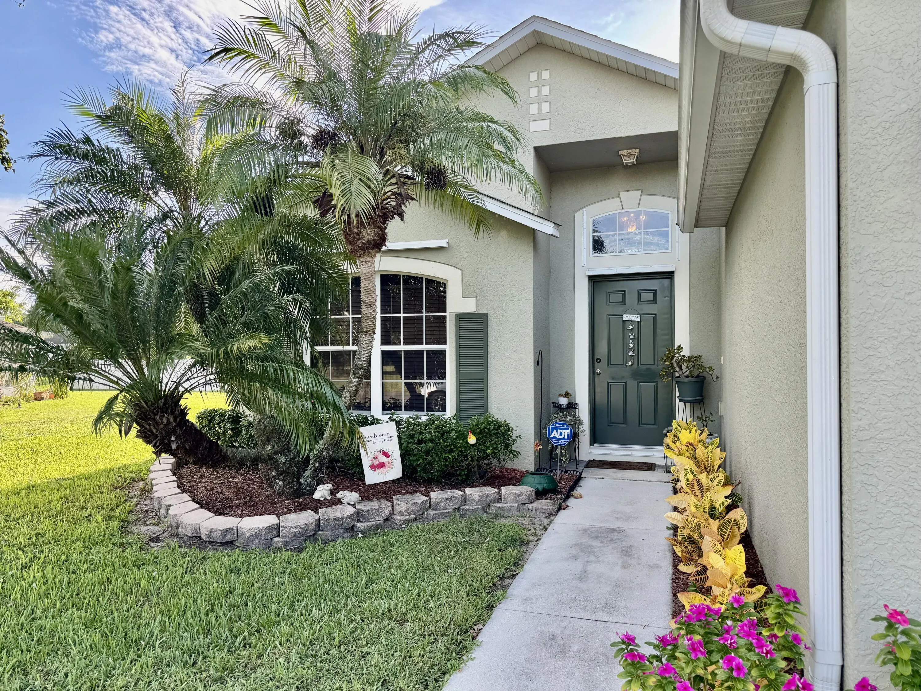527 SE 38th Avenue