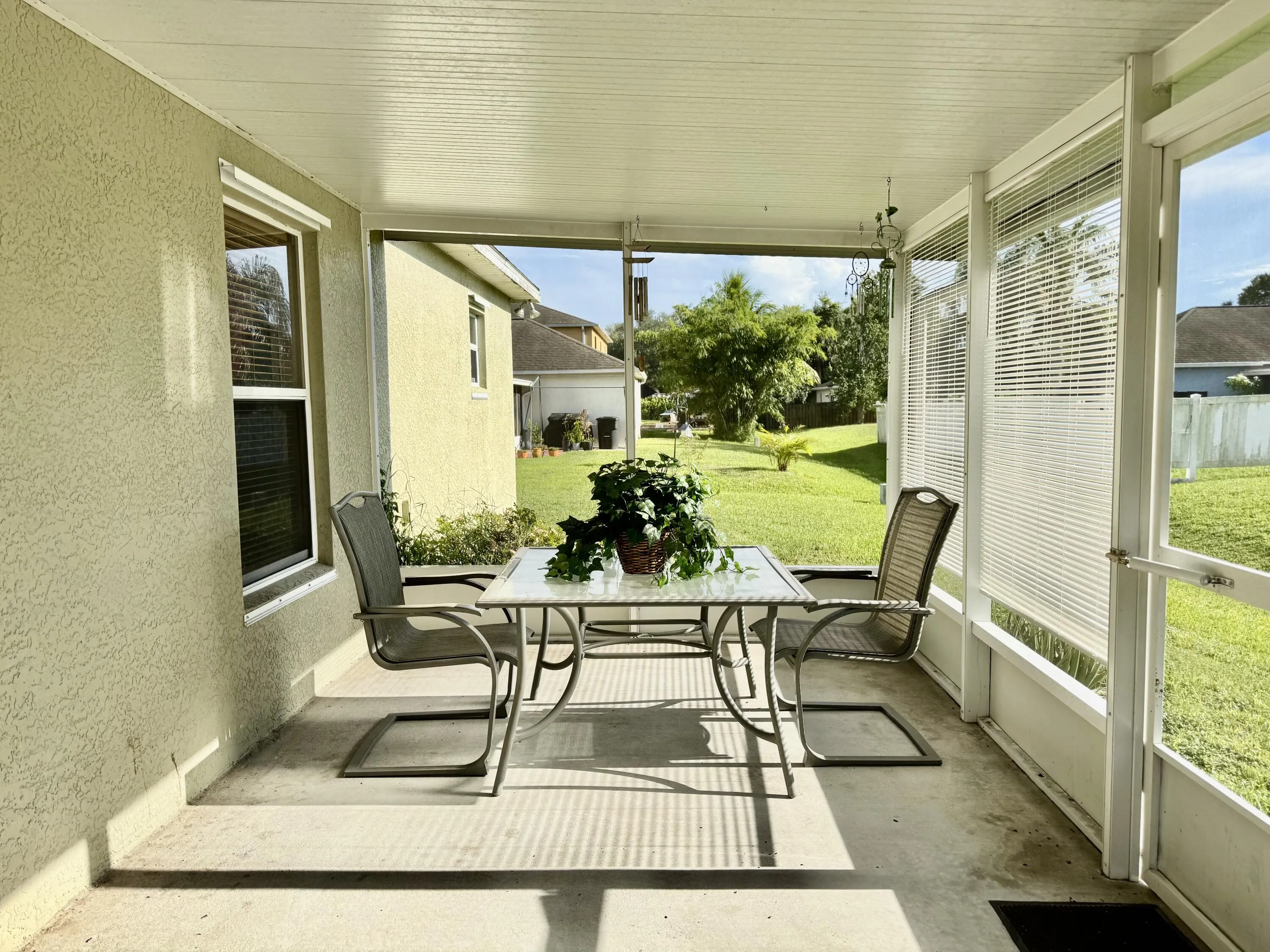 527 SE 38th Avenue