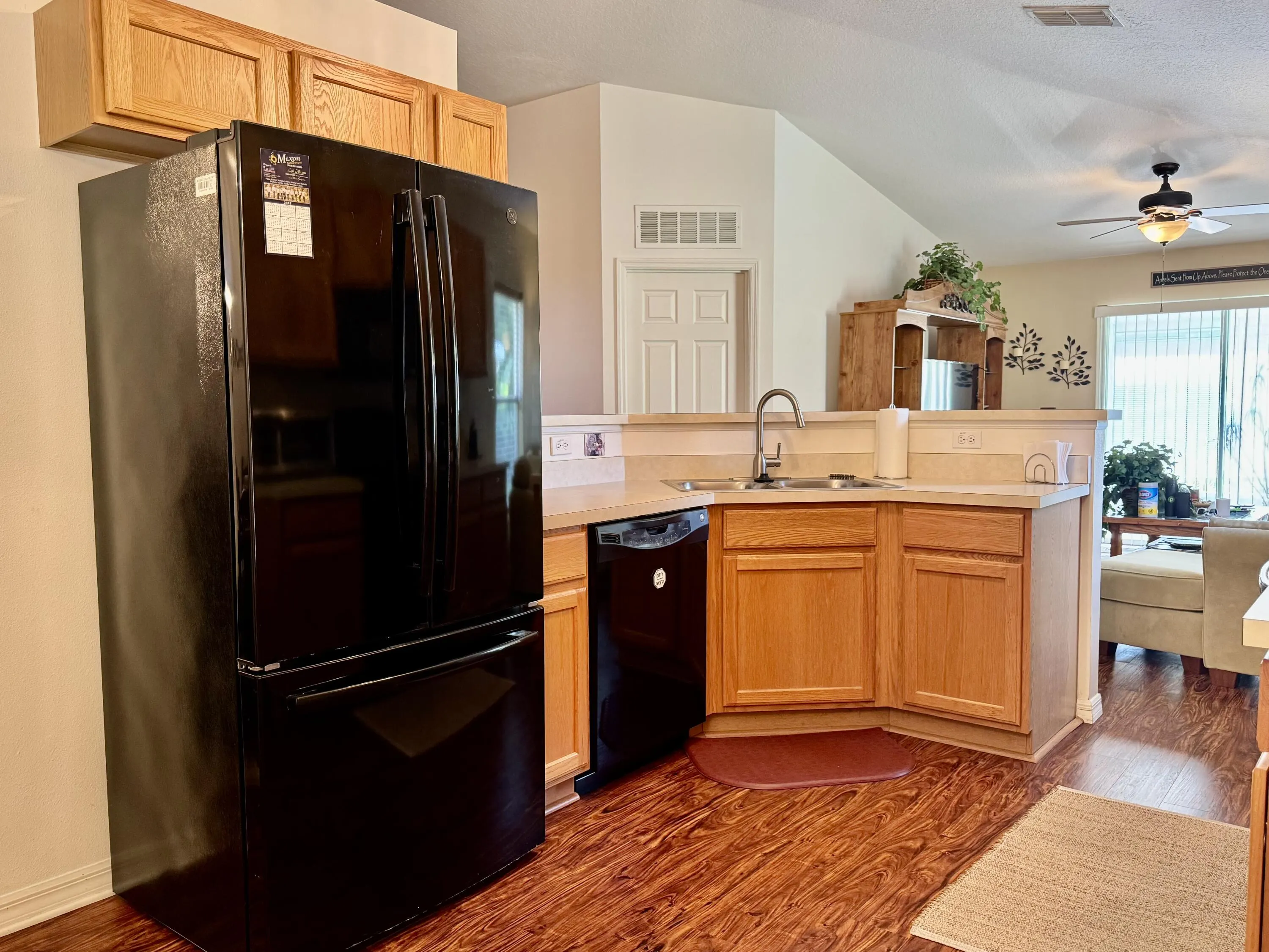 527 SE 38th Avenue