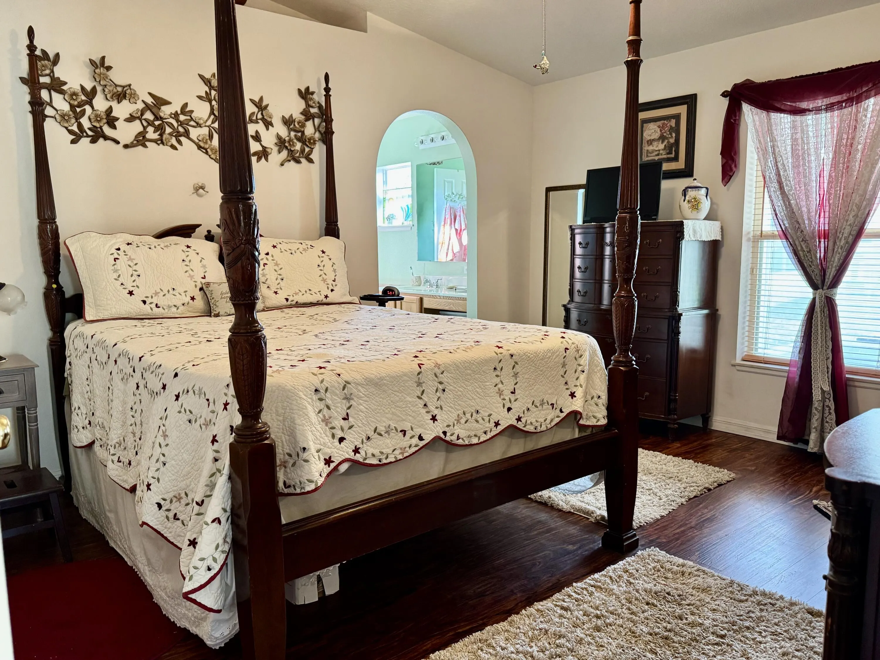 527 SE 38th Avenue