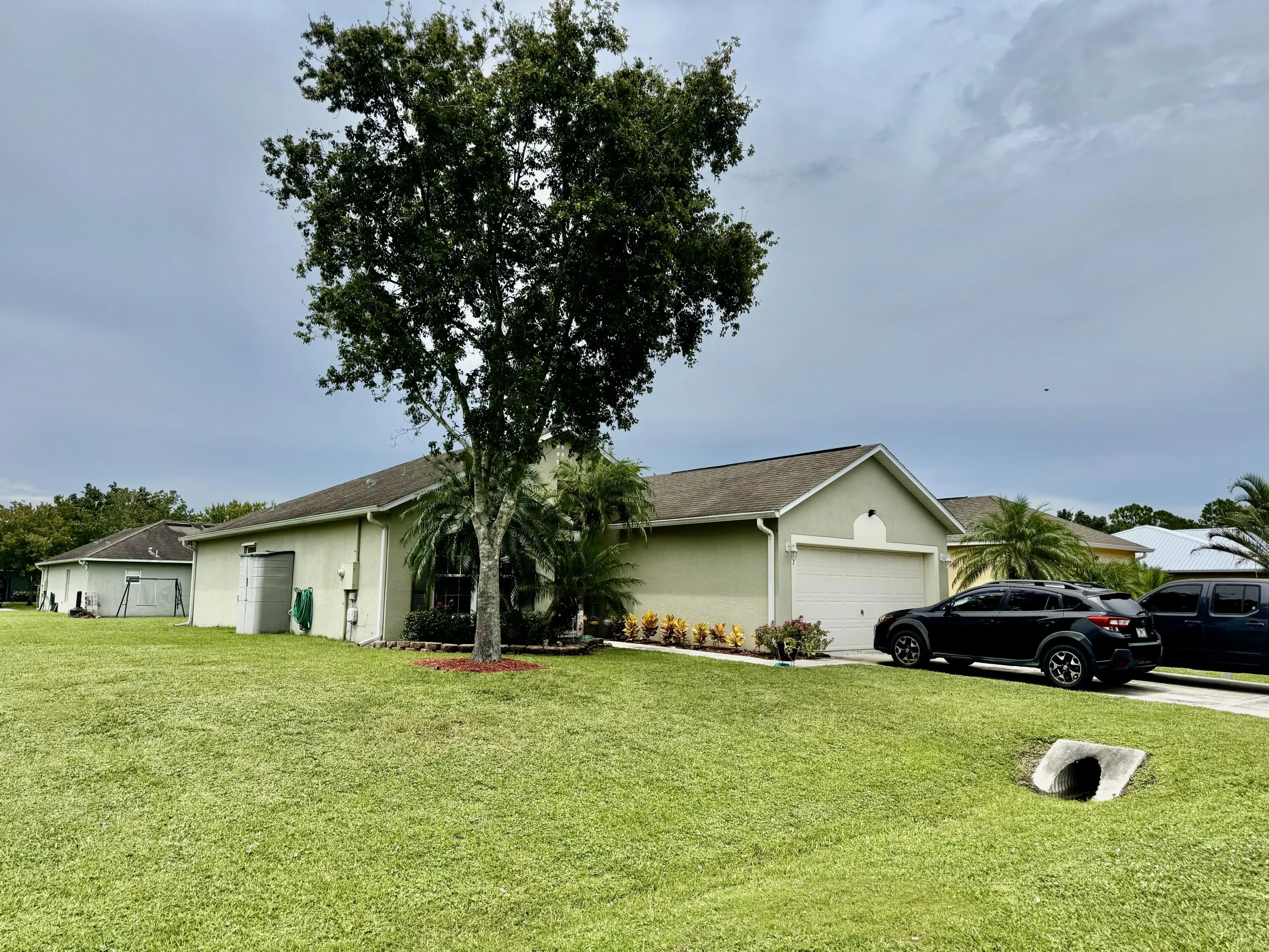 527 SE 38th Avenue