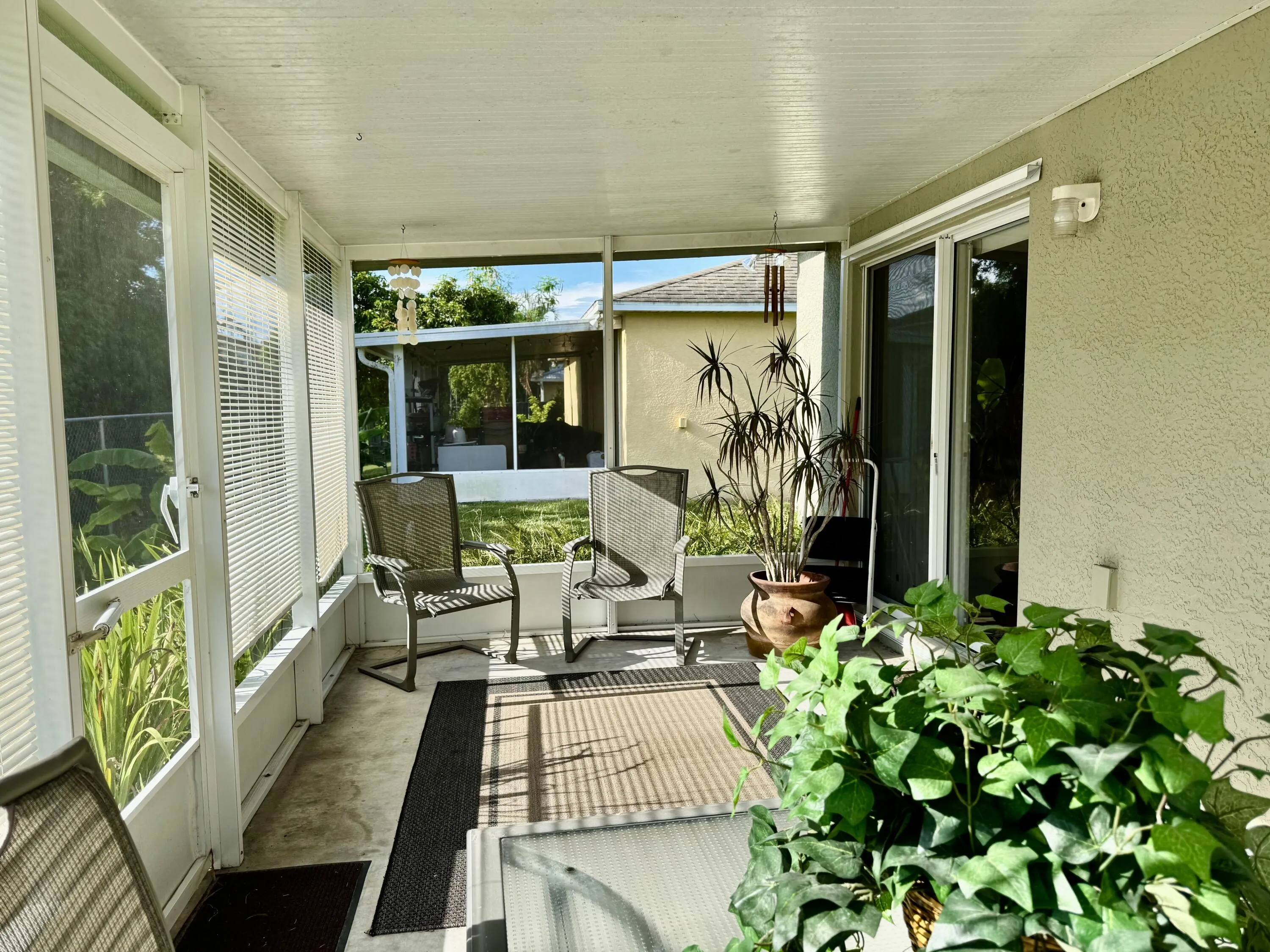 527 SE 38th Avenue