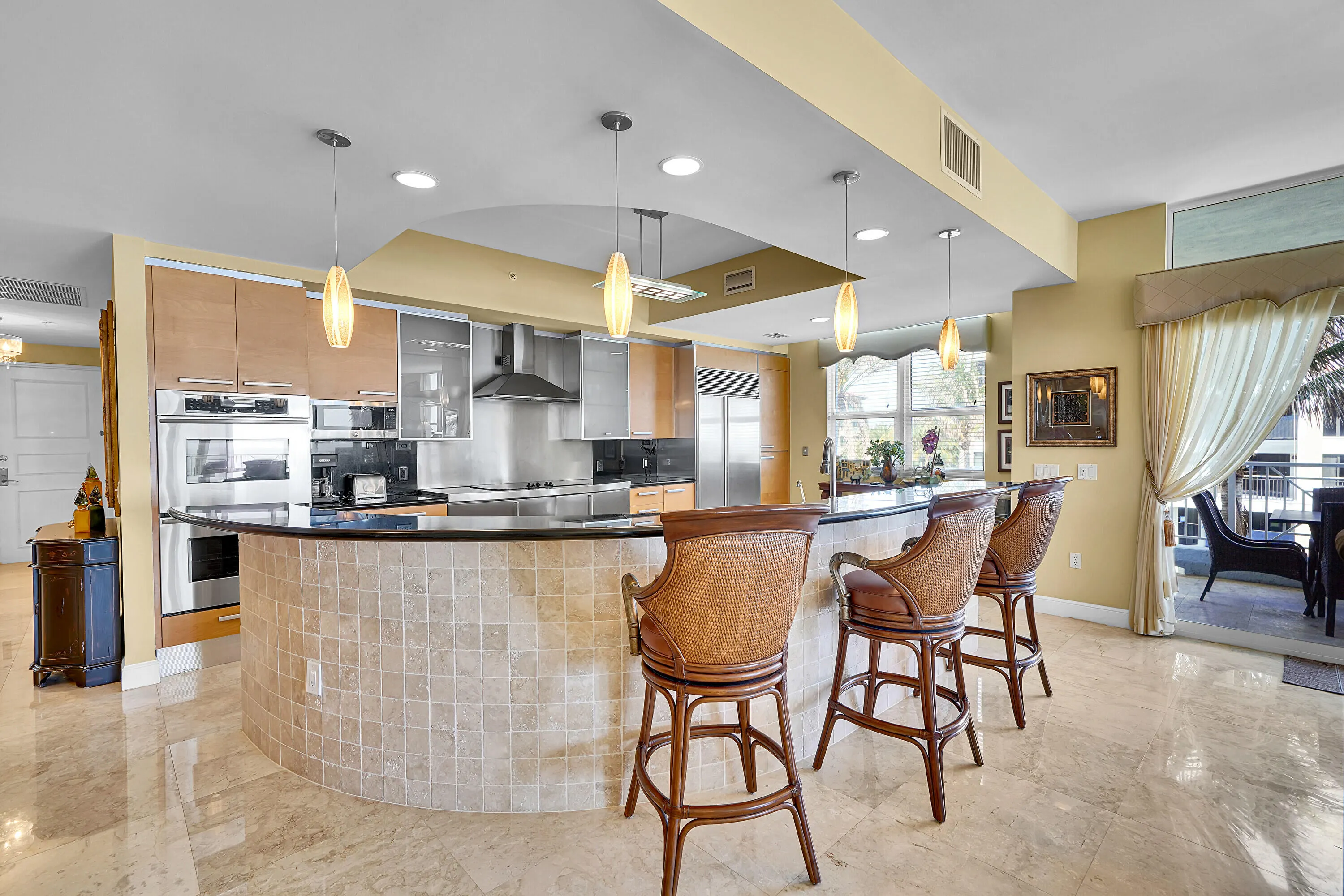 701 SE 21st Avenue, #306