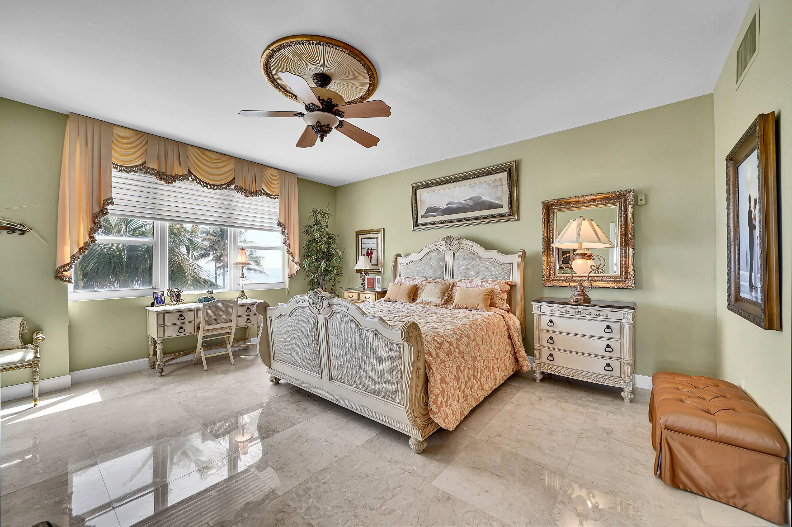 701 SE 21st Avenue, #306