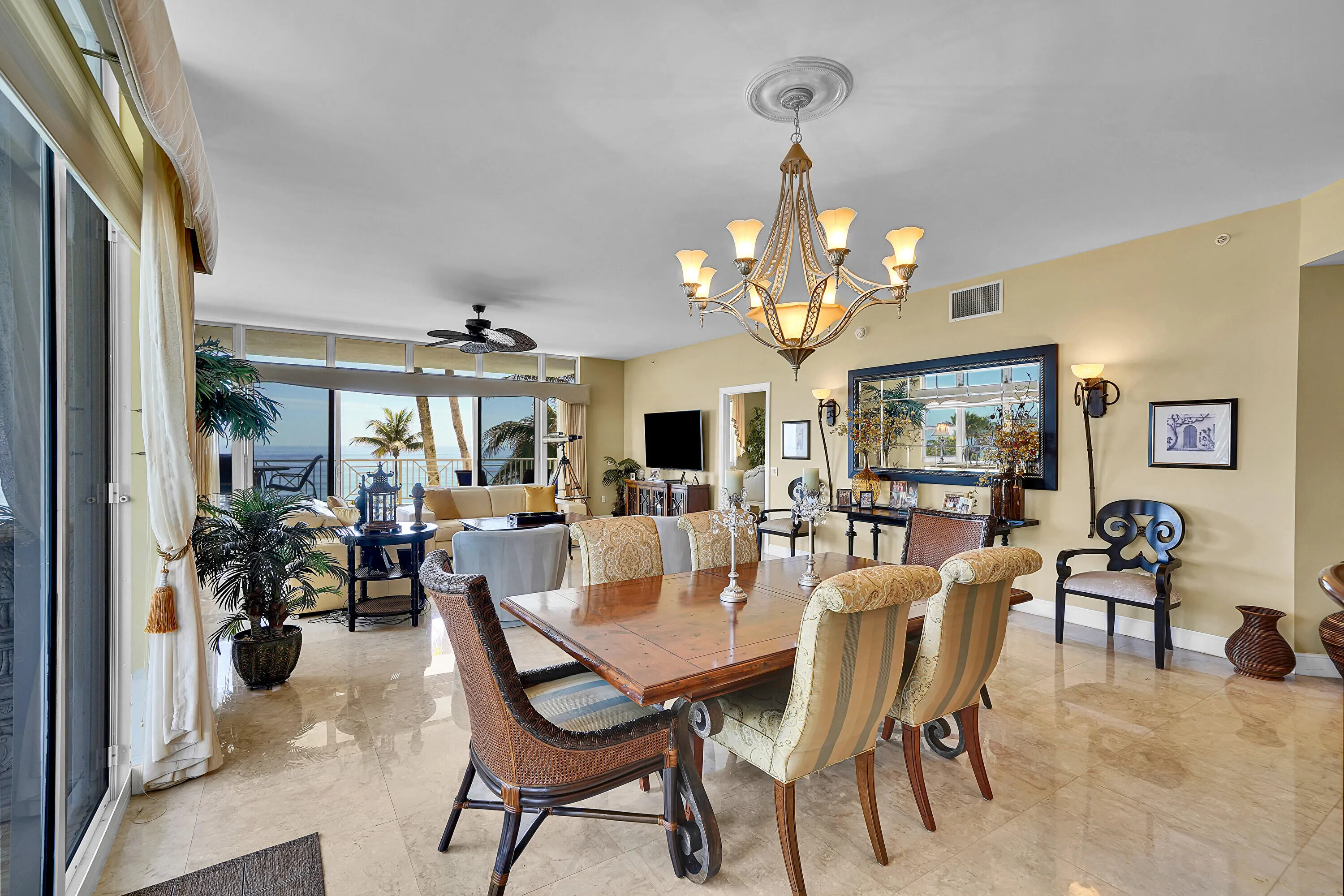 701 SE 21st Avenue, #306