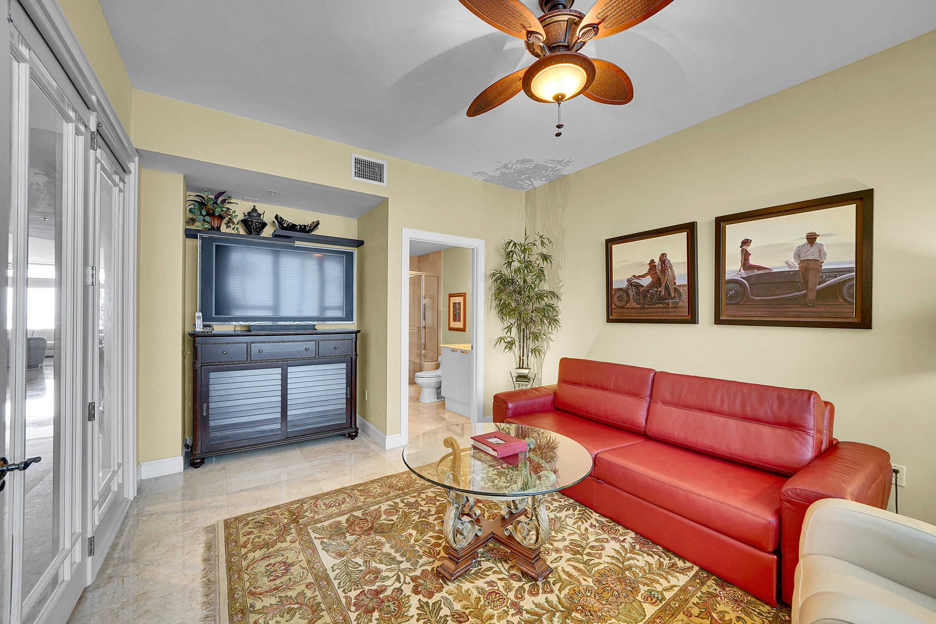 701 SE 21st Avenue, #306
