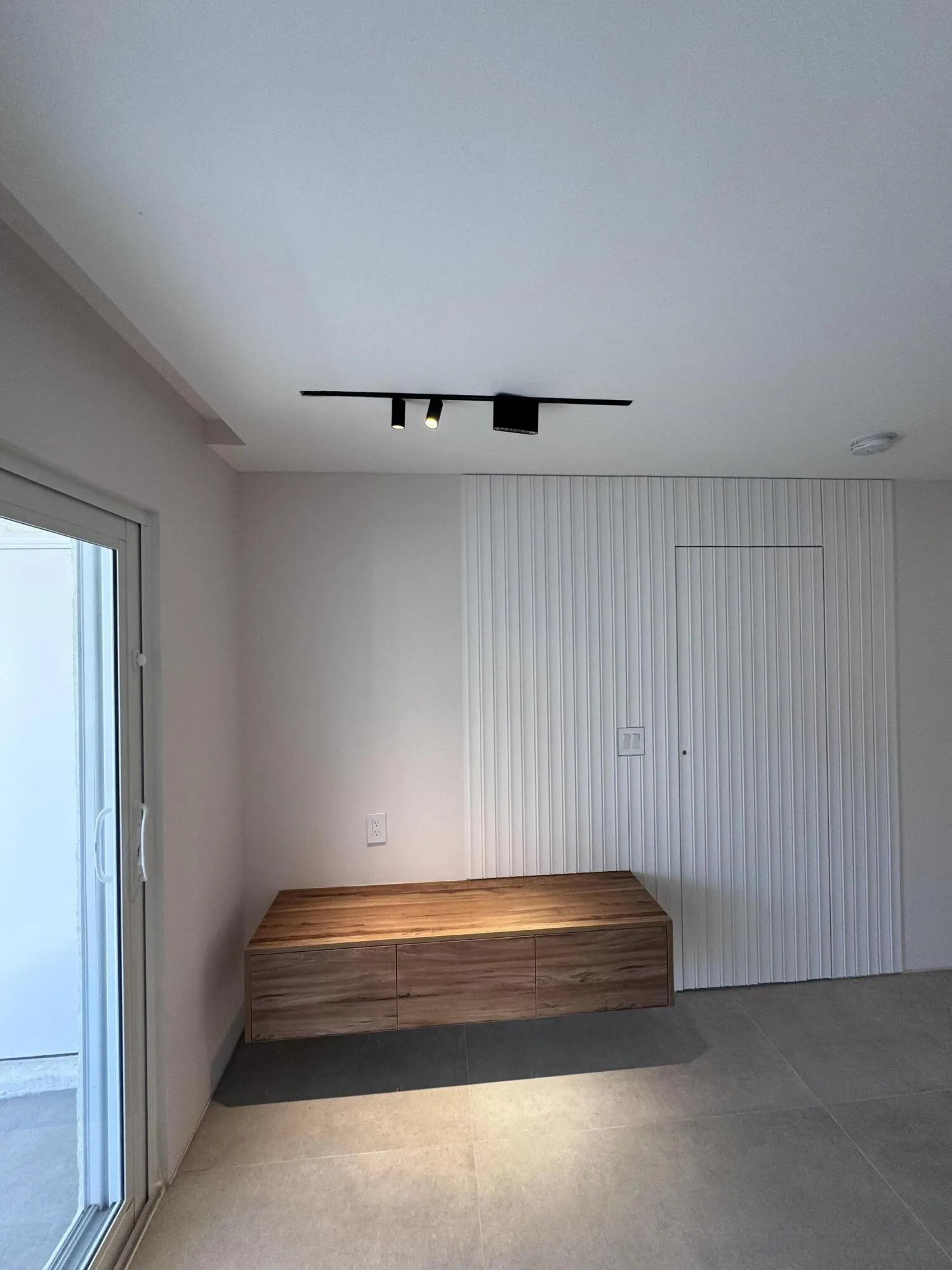 2871 N Ocean Boulevard, #R444
