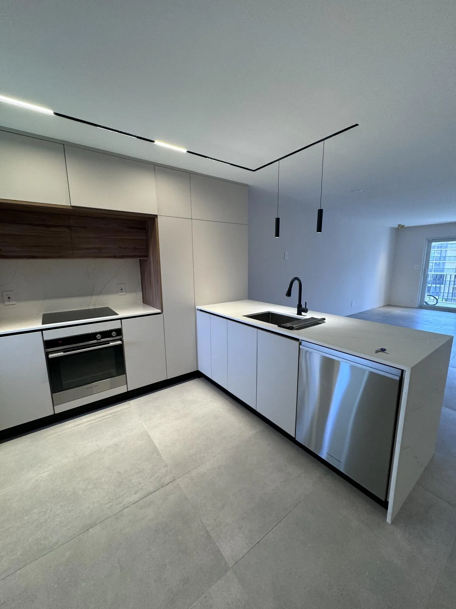 2871 N Ocean Boulevard, #R444