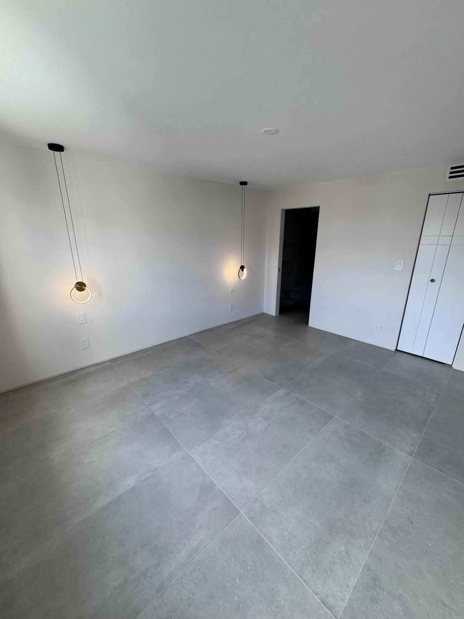 2871 N Ocean Boulevard, #R444