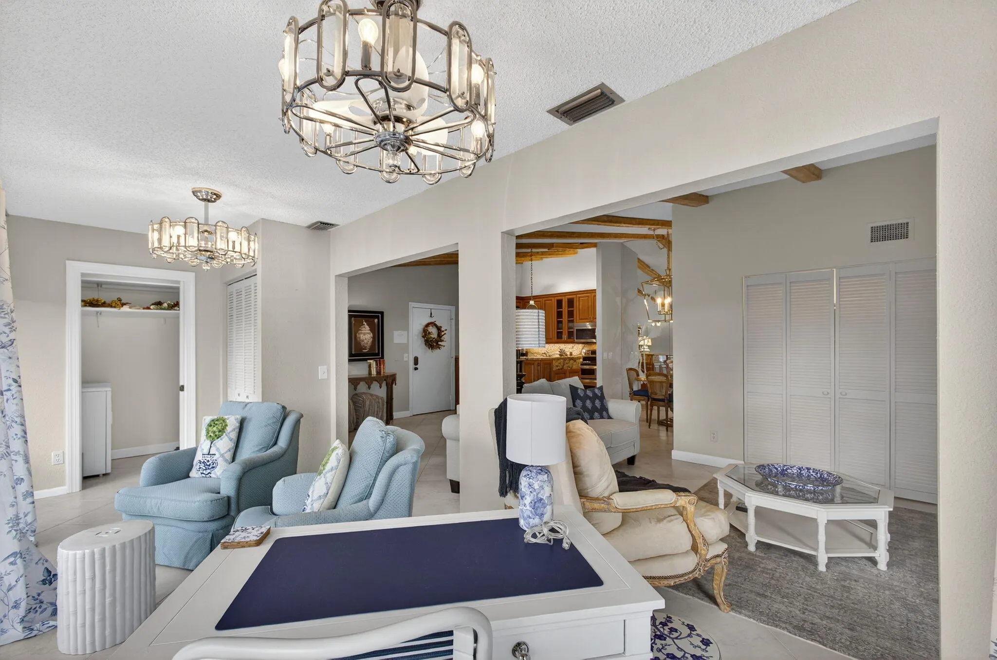 1100 Duncan Circle, #204