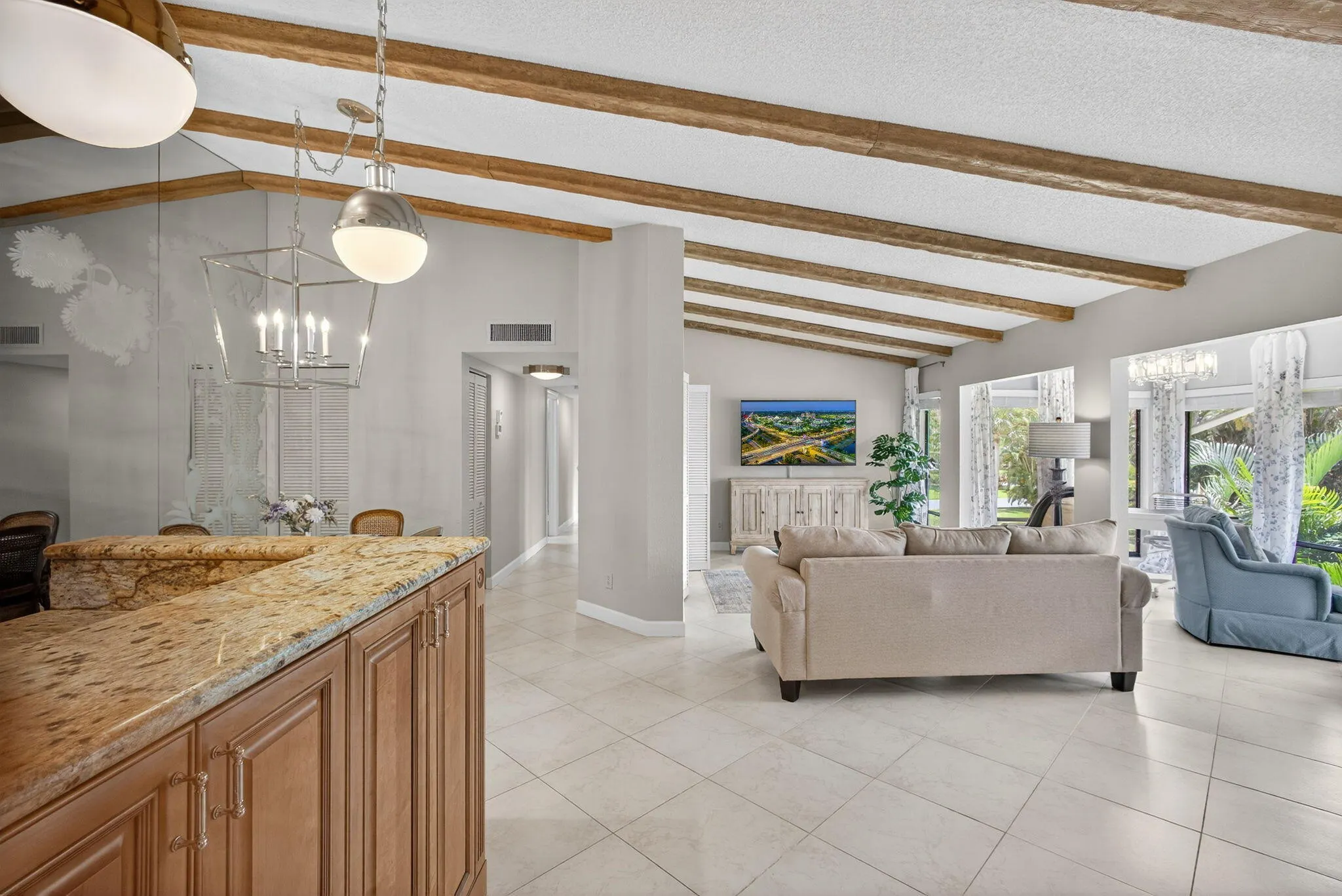 1100 Duncan Circle, #204