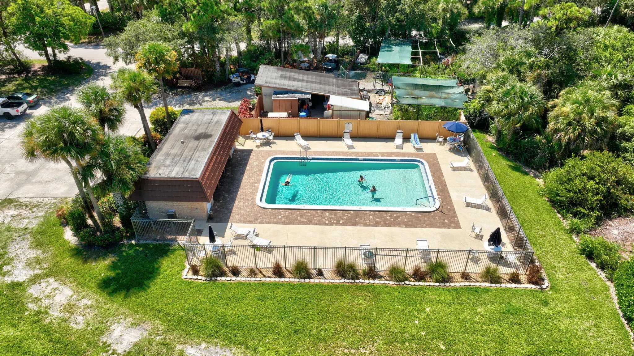 5813 SE Riverboat Drive