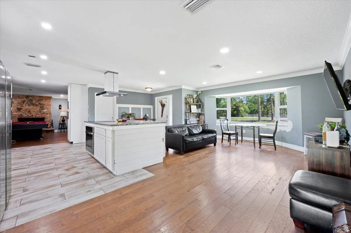 11128 42nd Road N