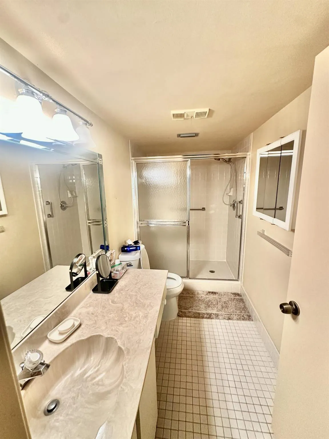 7281 Amberly Lane, #308