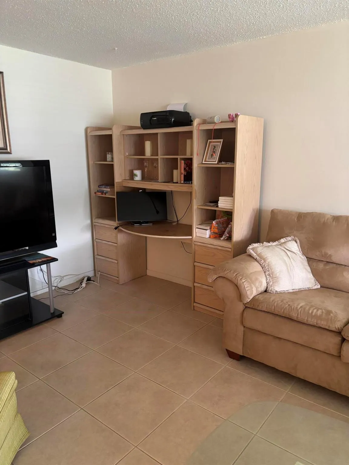 445 High Point Boulevard, #C