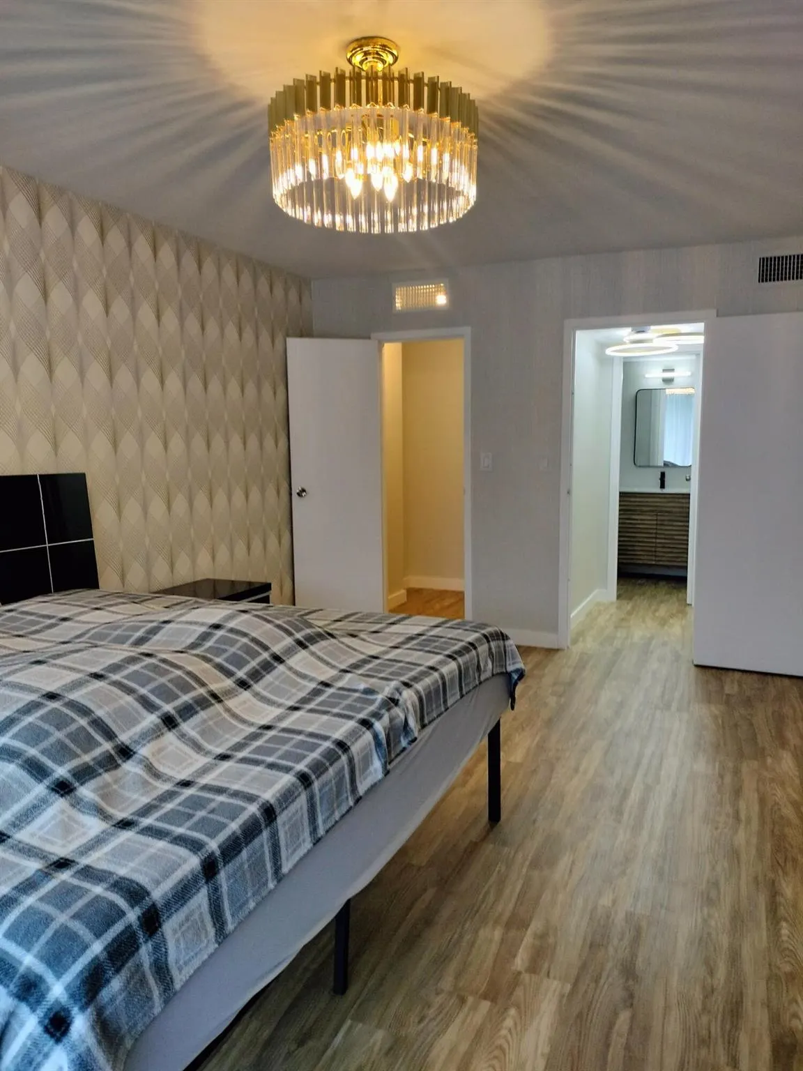 501 Three Islands Boulevard, #206