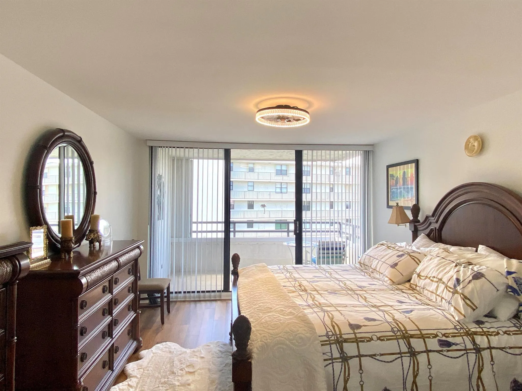 3555 S Ocean Boulevard, #517