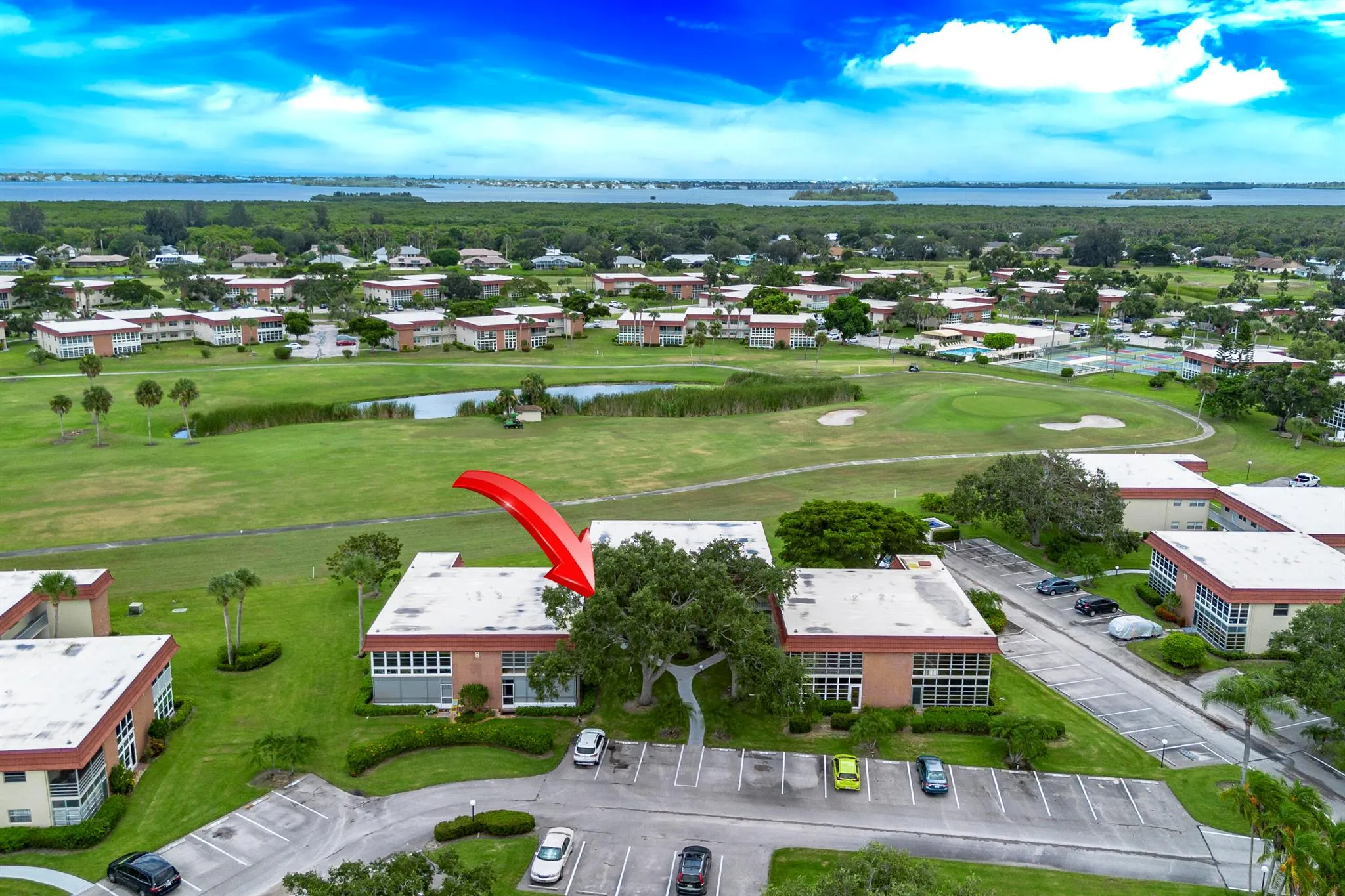 8 Vista Palm Ln, #103