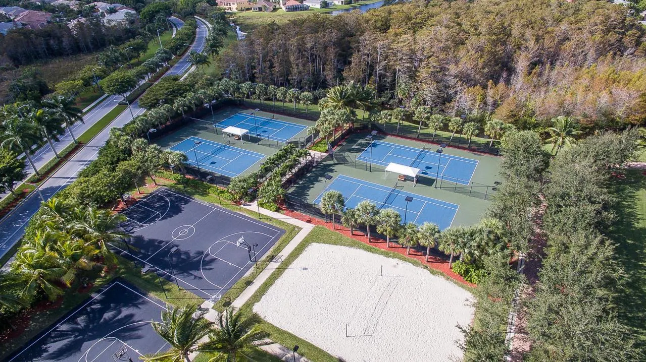 9885 Woodworth Court