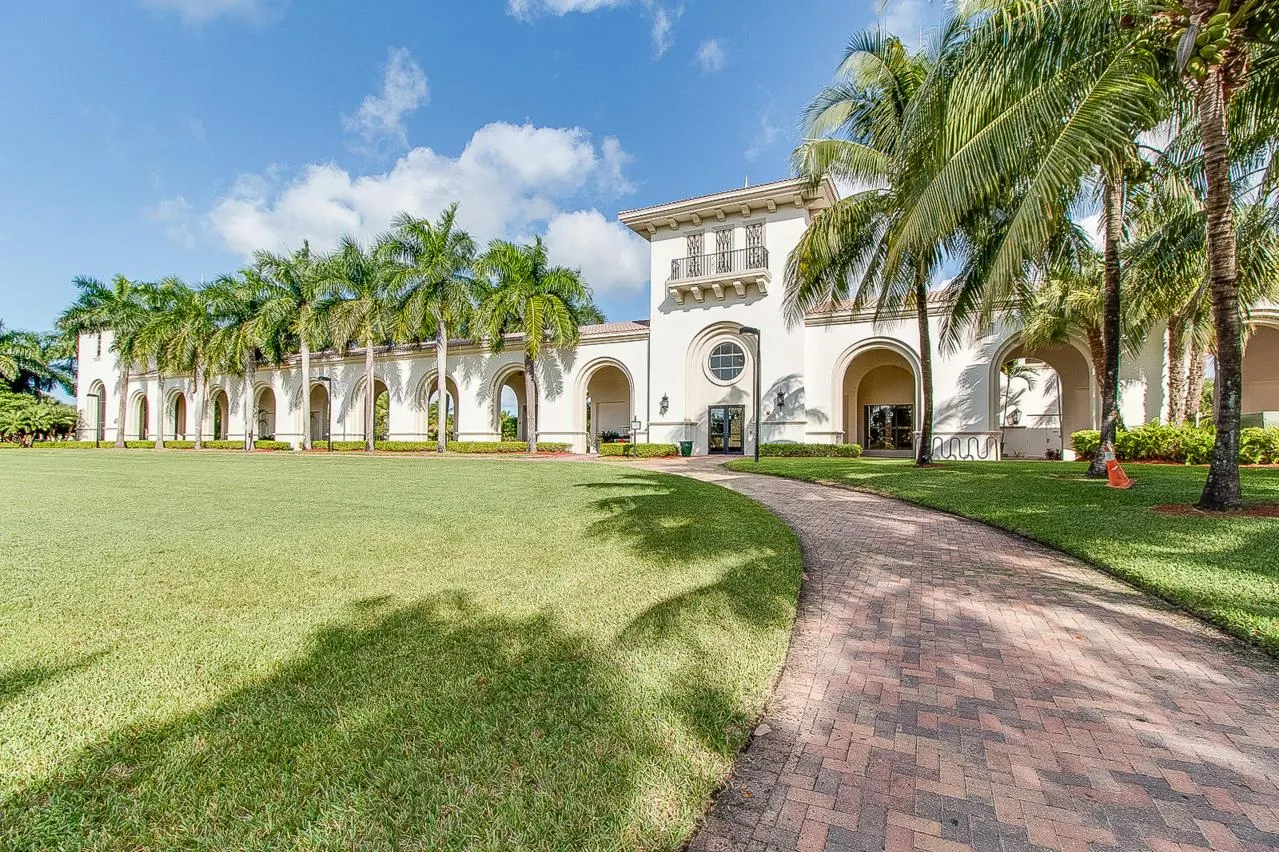9885 Woodworth Court