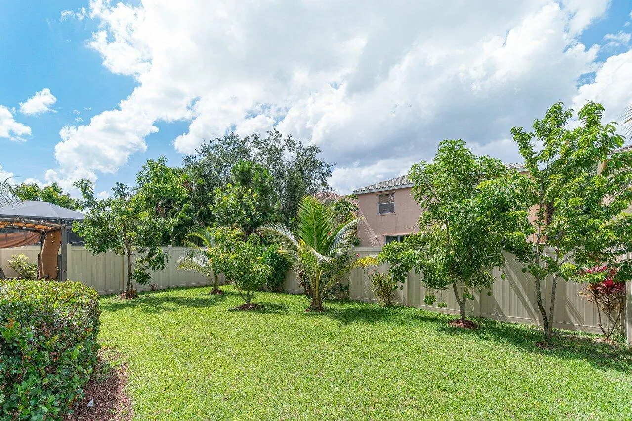 9885 Woodworth Court