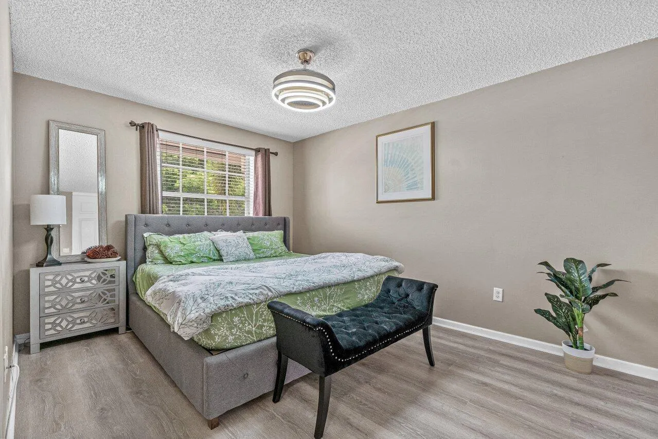9885 Woodworth Court