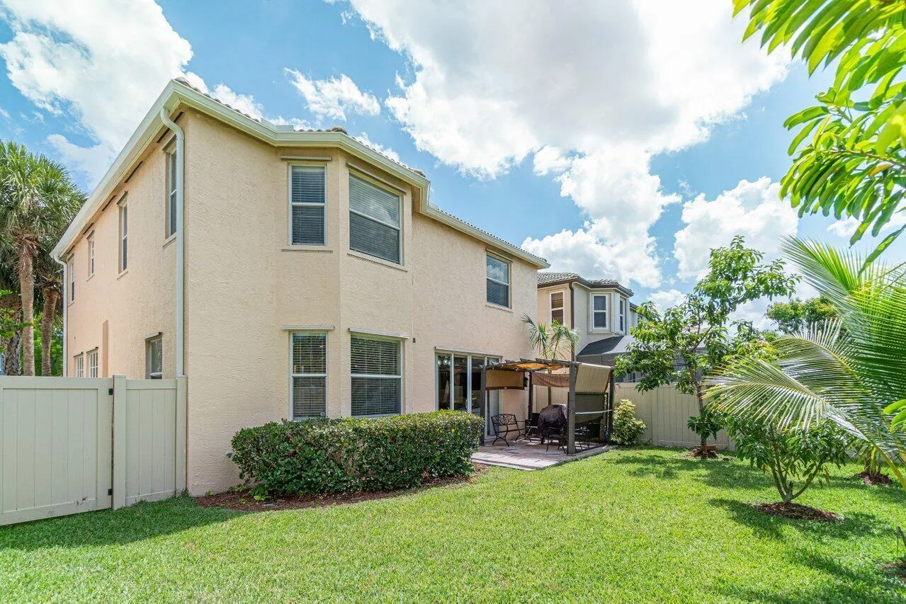 9885 Woodworth Court