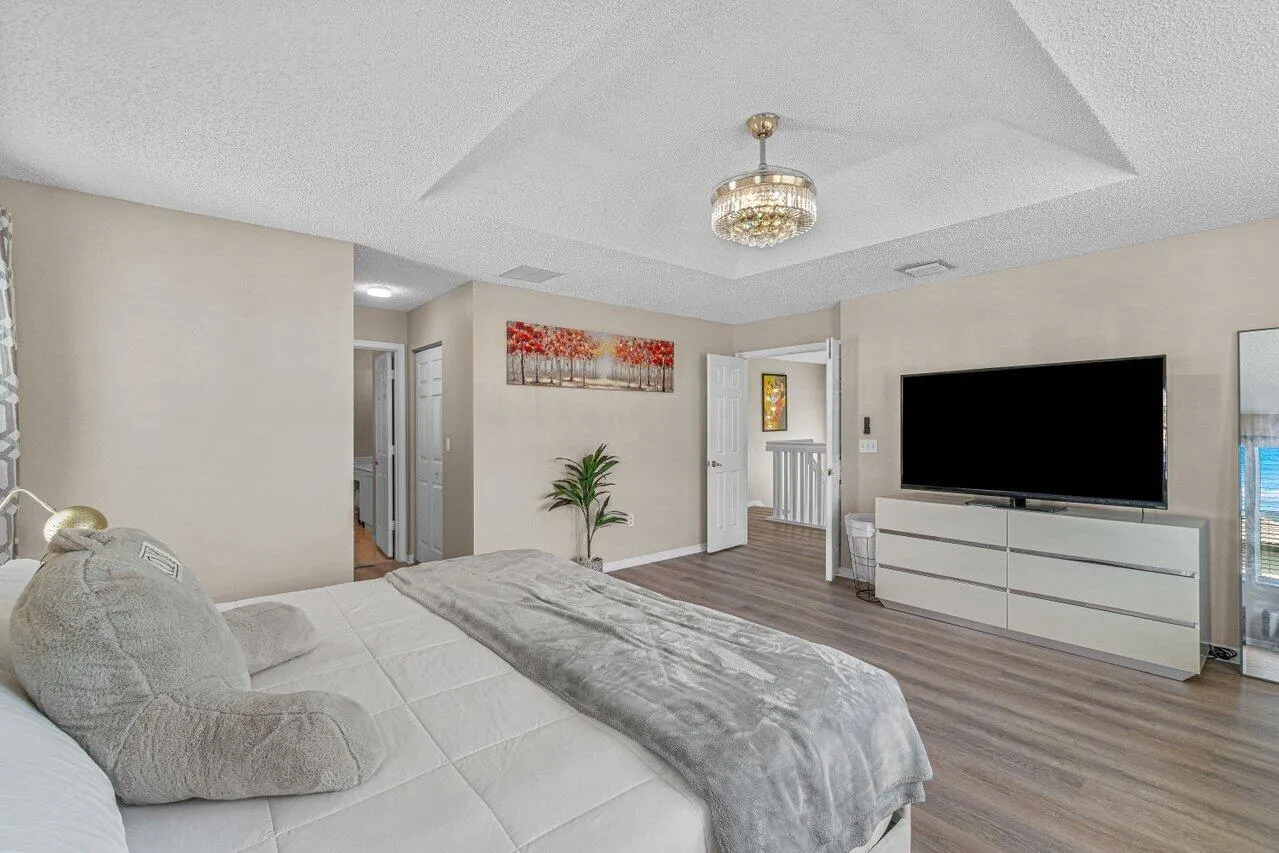 9885 Woodworth Court