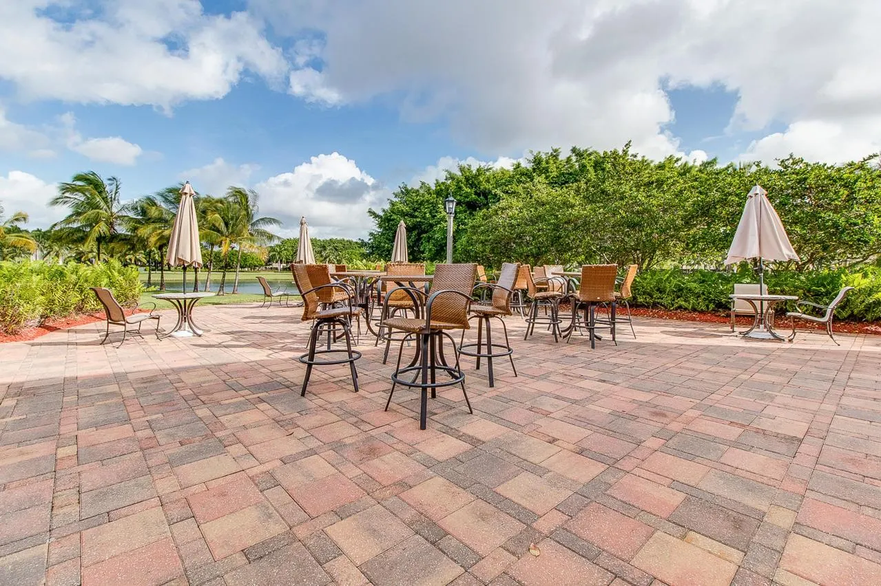 9885 Woodworth Court
