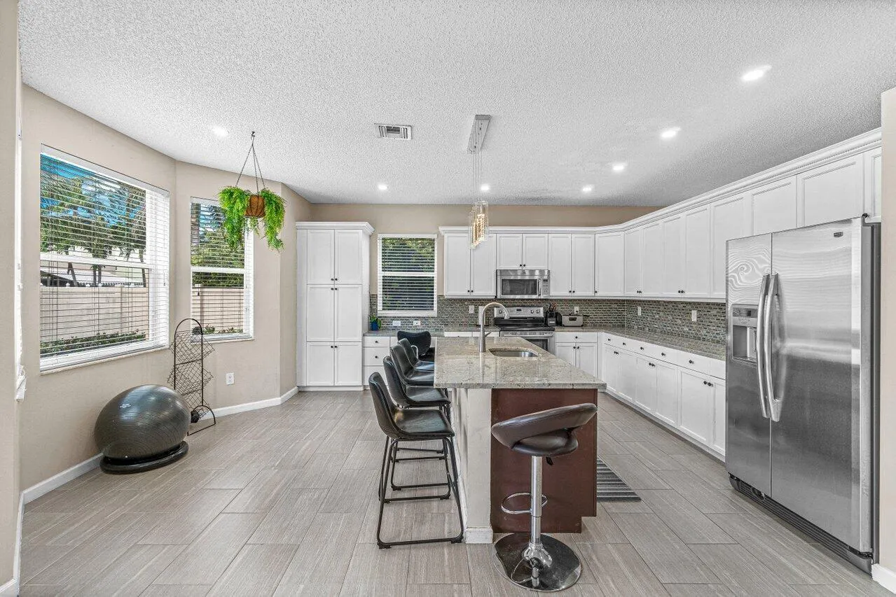 9885 Woodworth Court