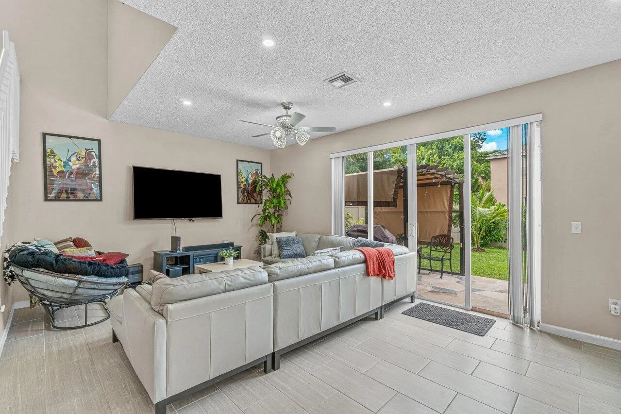 9885 Woodworth Court