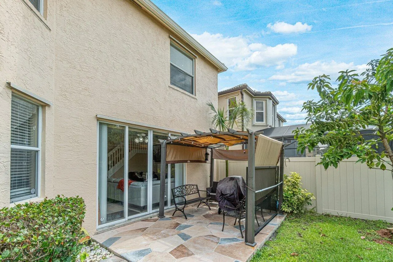 9885 Woodworth Court