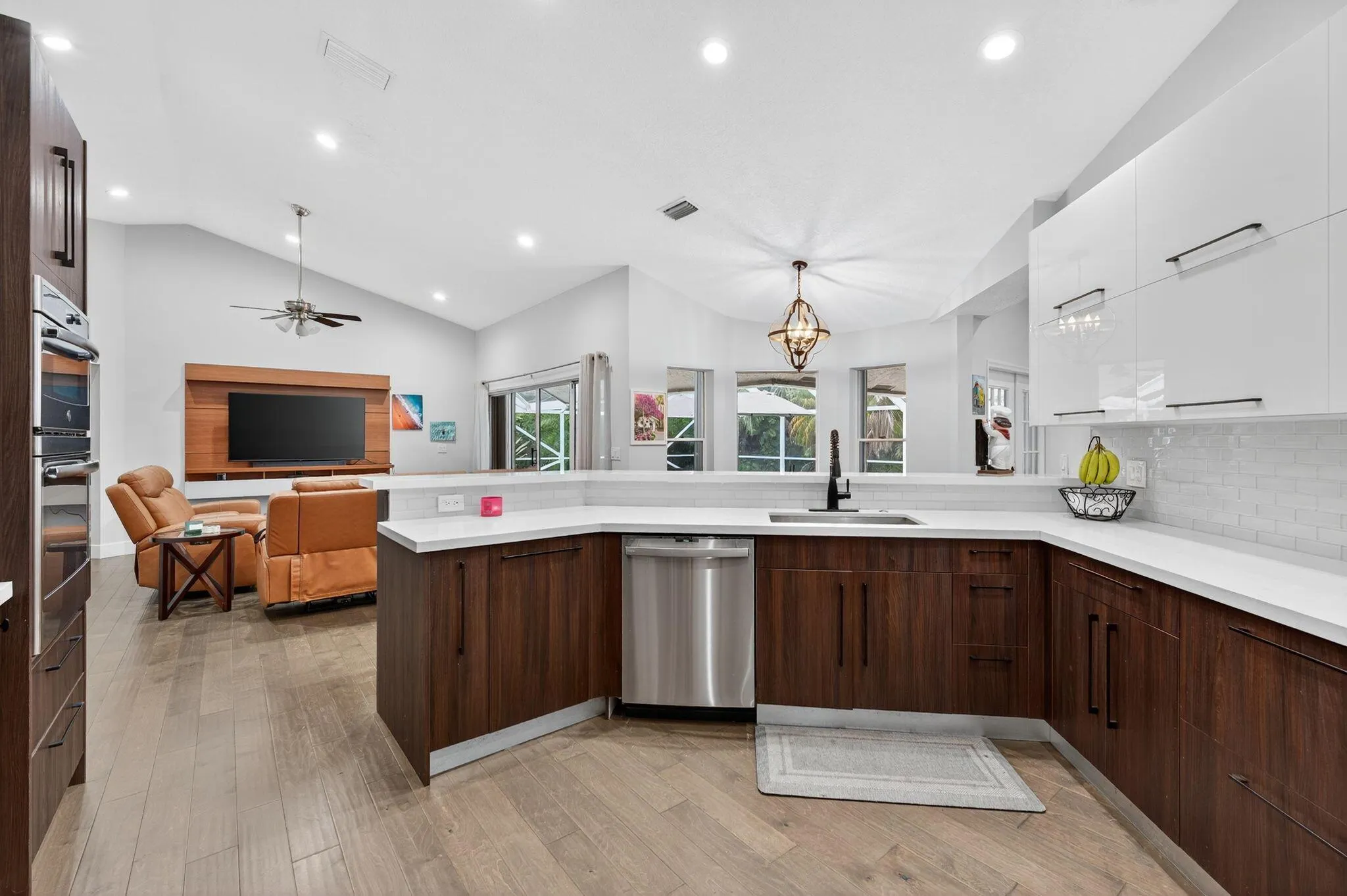 10738 Santa Rosa Drive