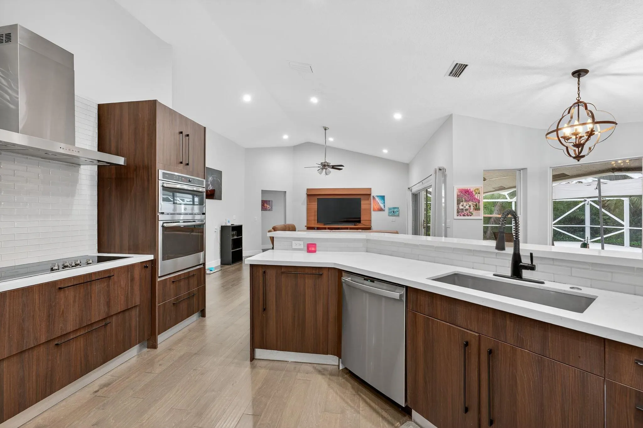 10738 Santa Rosa Drive