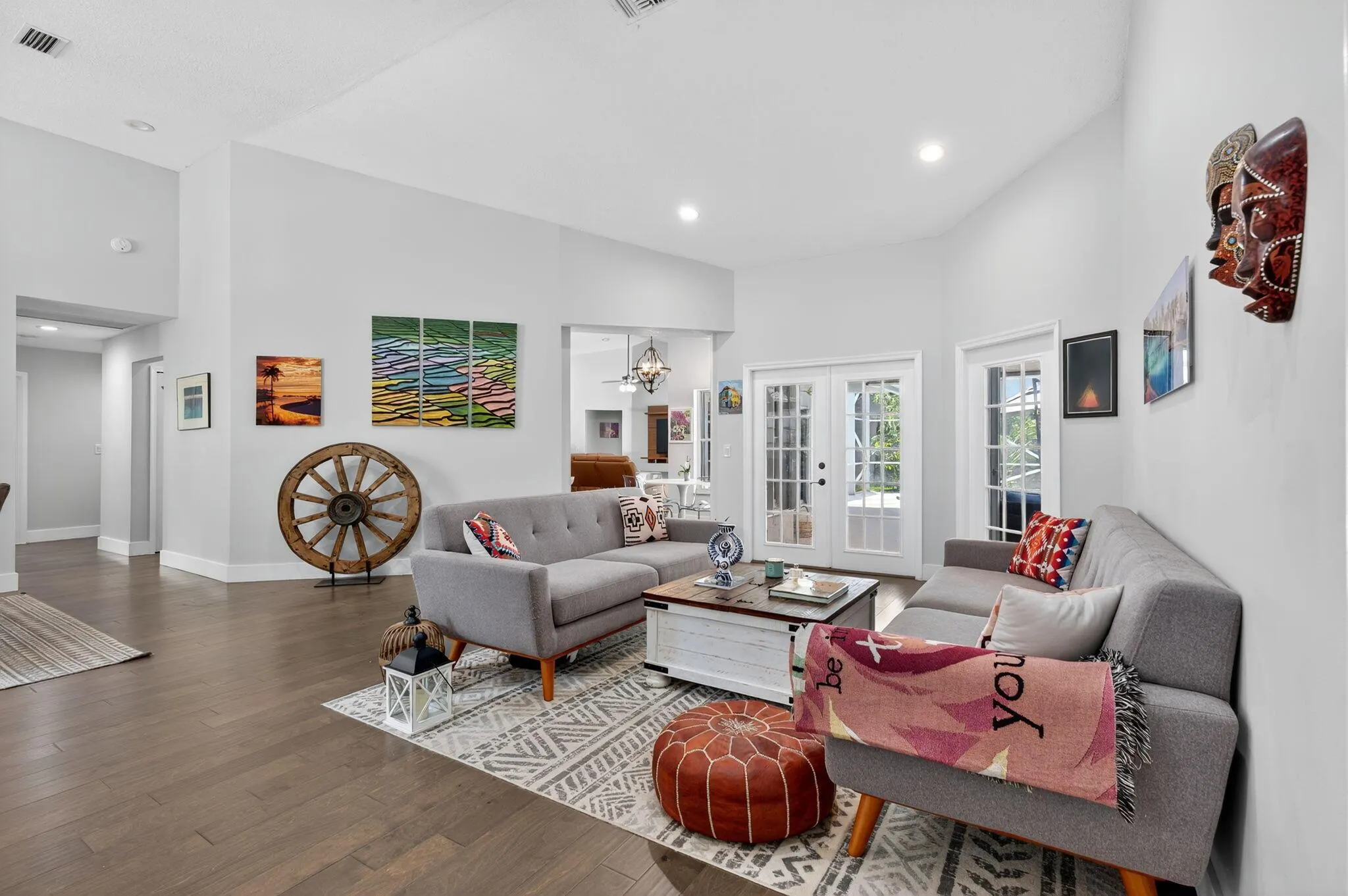 10738 Santa Rosa Drive