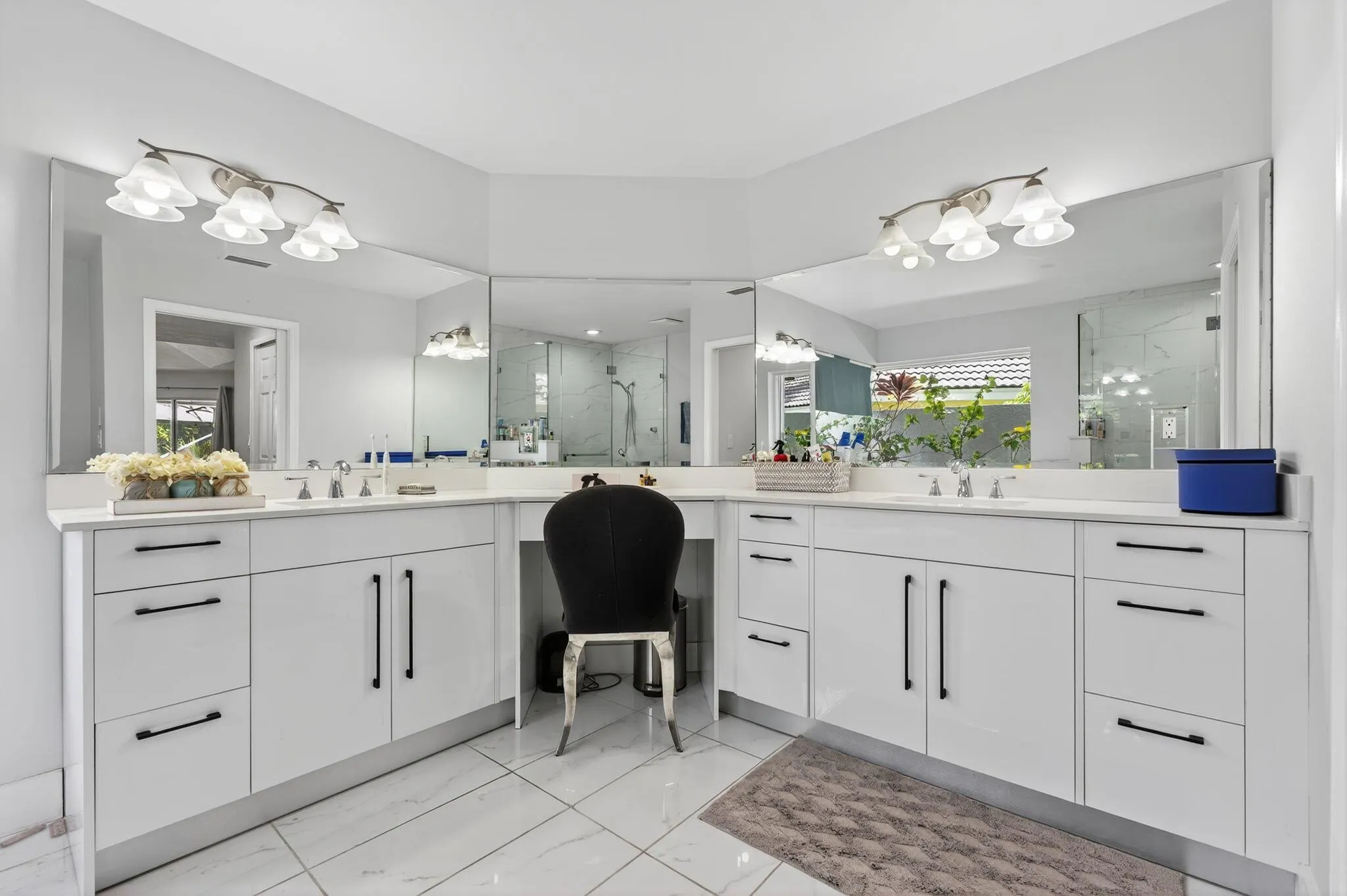 10738 Santa Rosa Drive