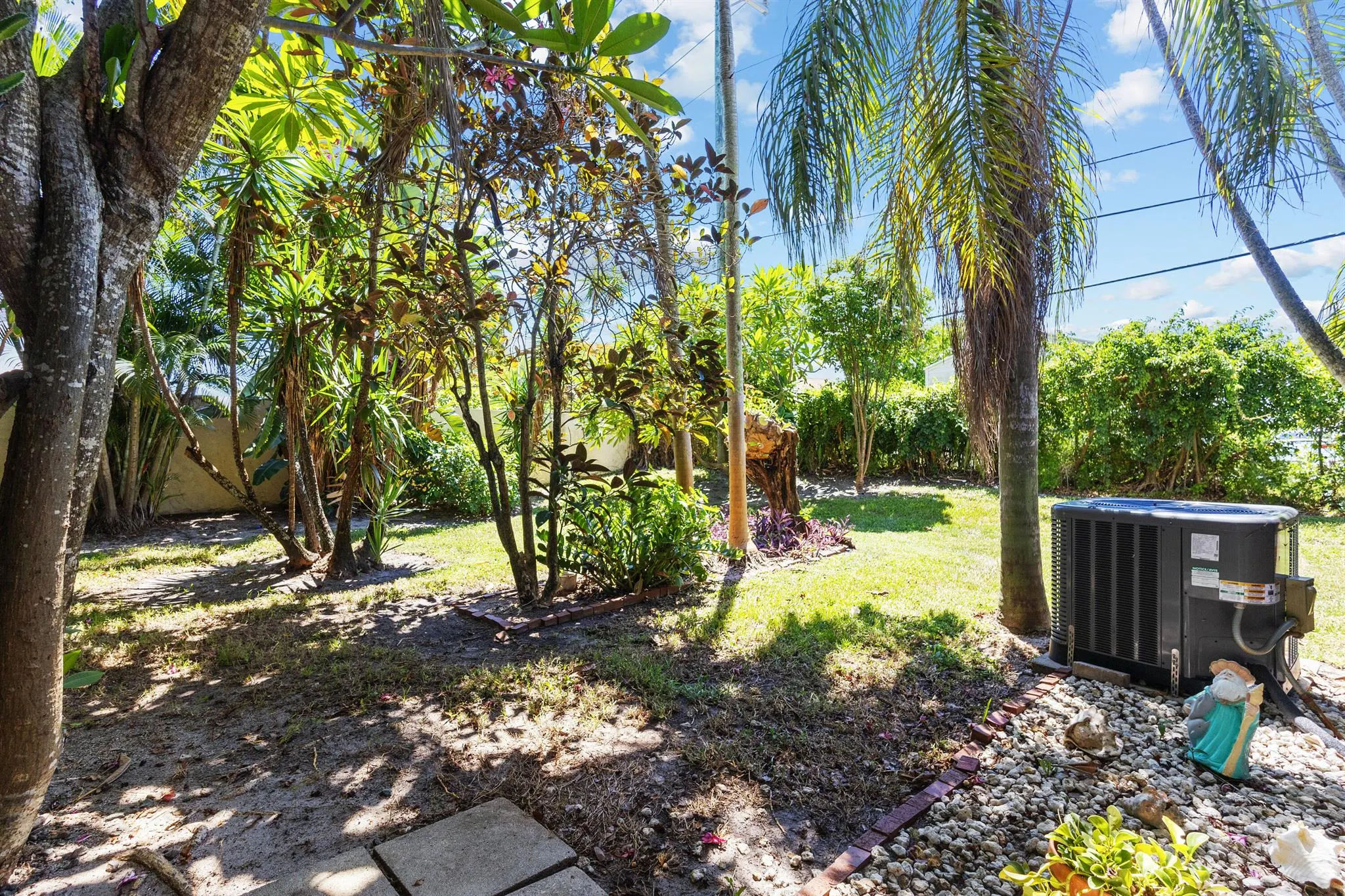 4601 NW 2nd Avenue NW, #811