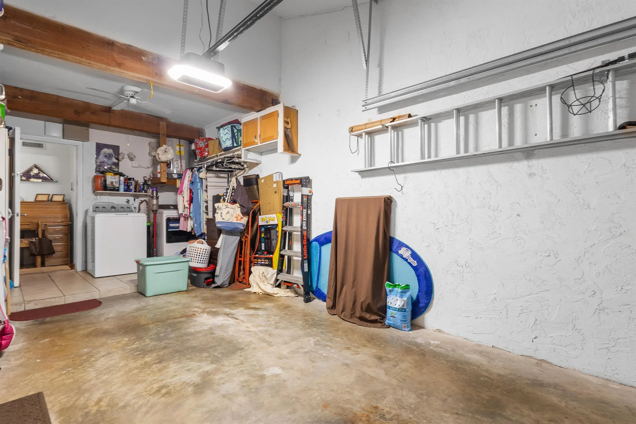 4601 NW 2nd Avenue NW, #811