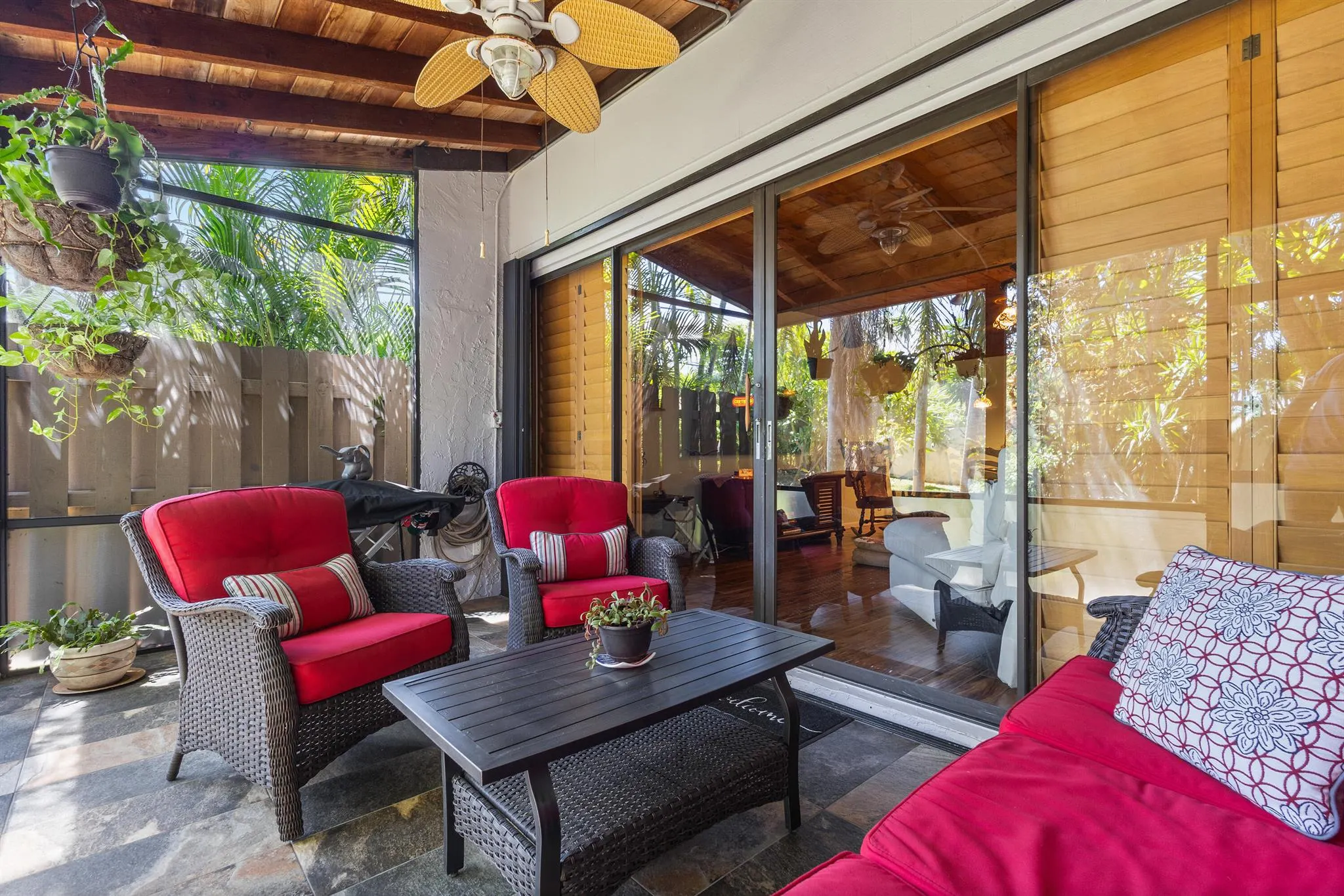 4601 NW 2nd Avenue NW, #811