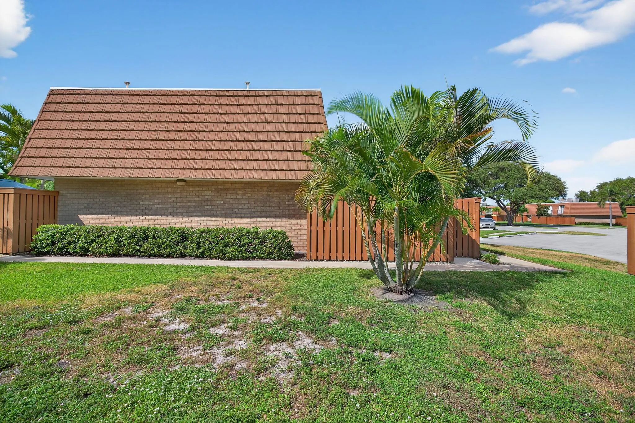 3900 3900 County Line Rd 18d Road, #18d
