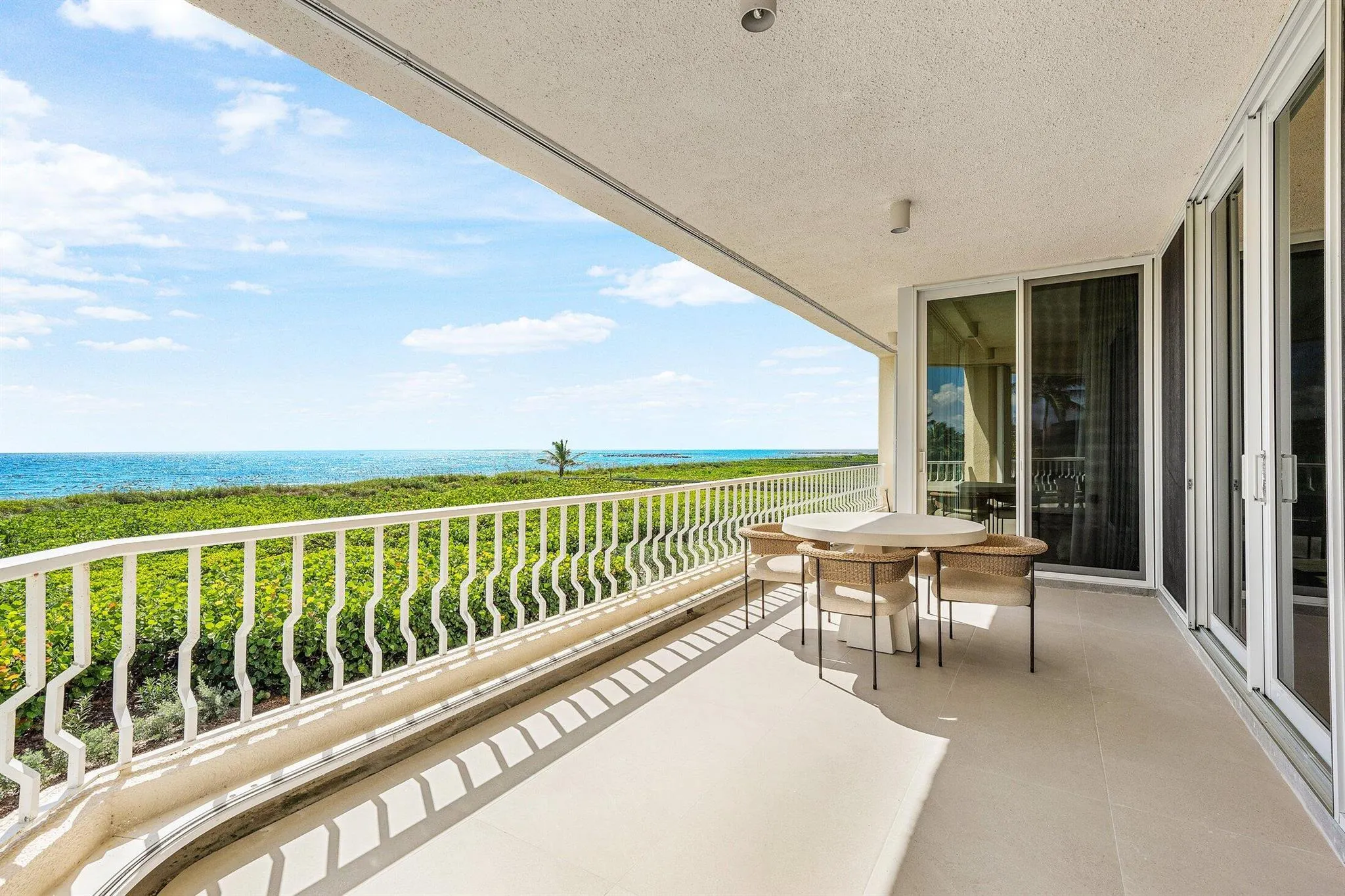 2920 SE Dune Drive, #220