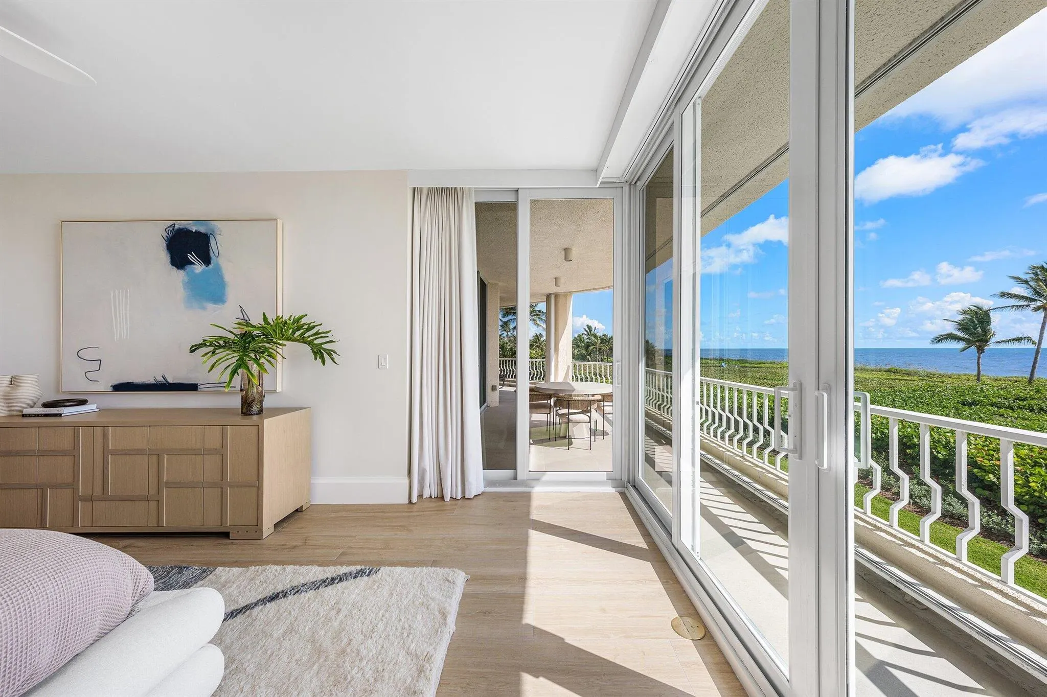 2920 SE Dune Drive, #220
