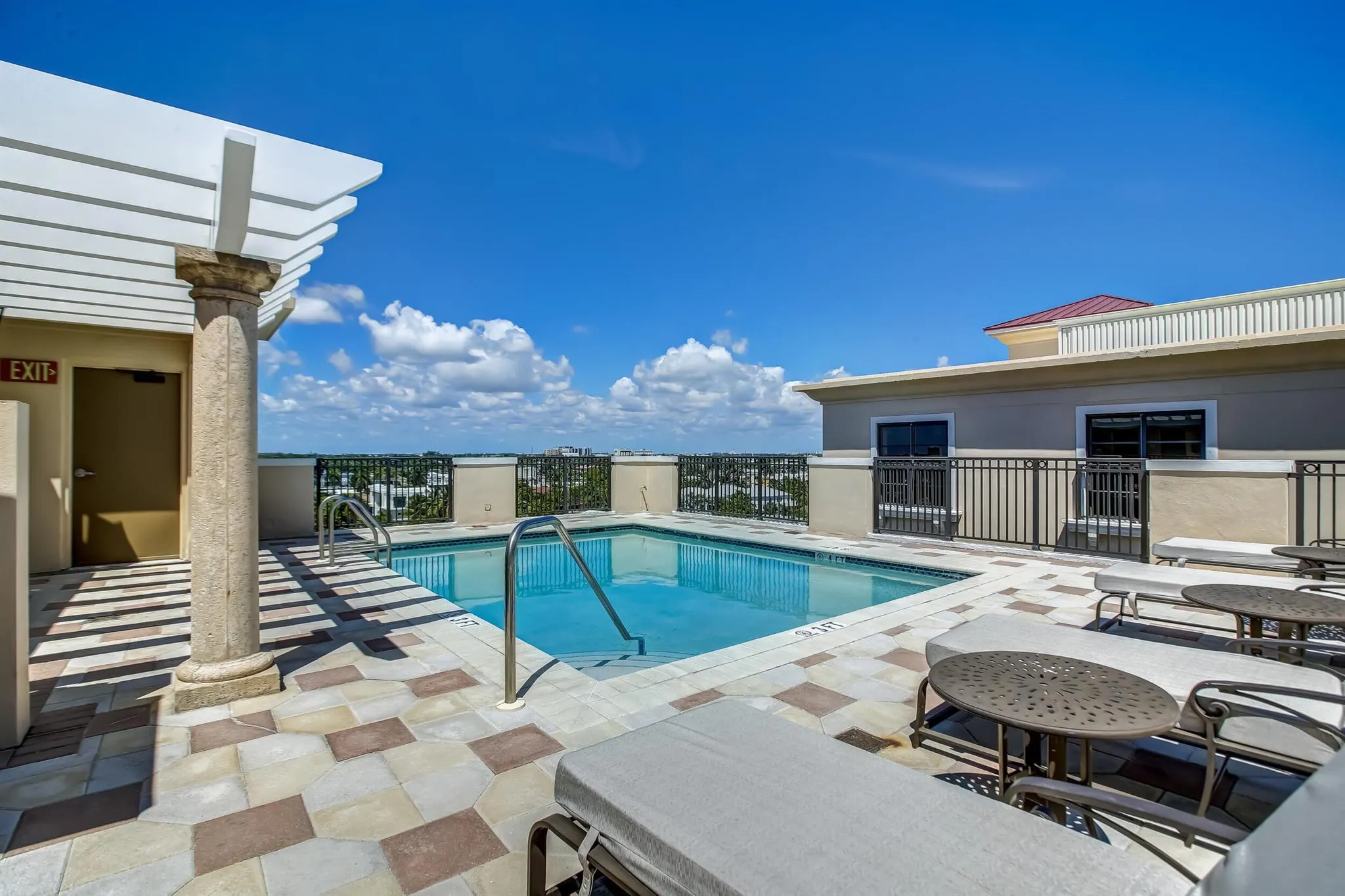 2409 N Ocean Boulevard, #726