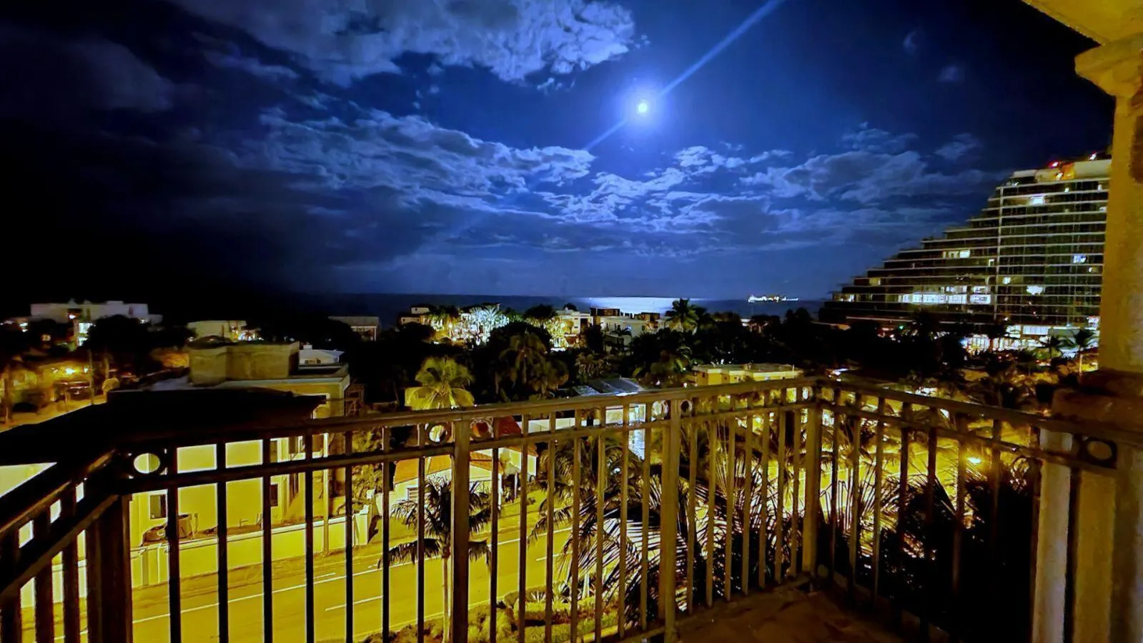 2409 N Ocean Boulevard, #726