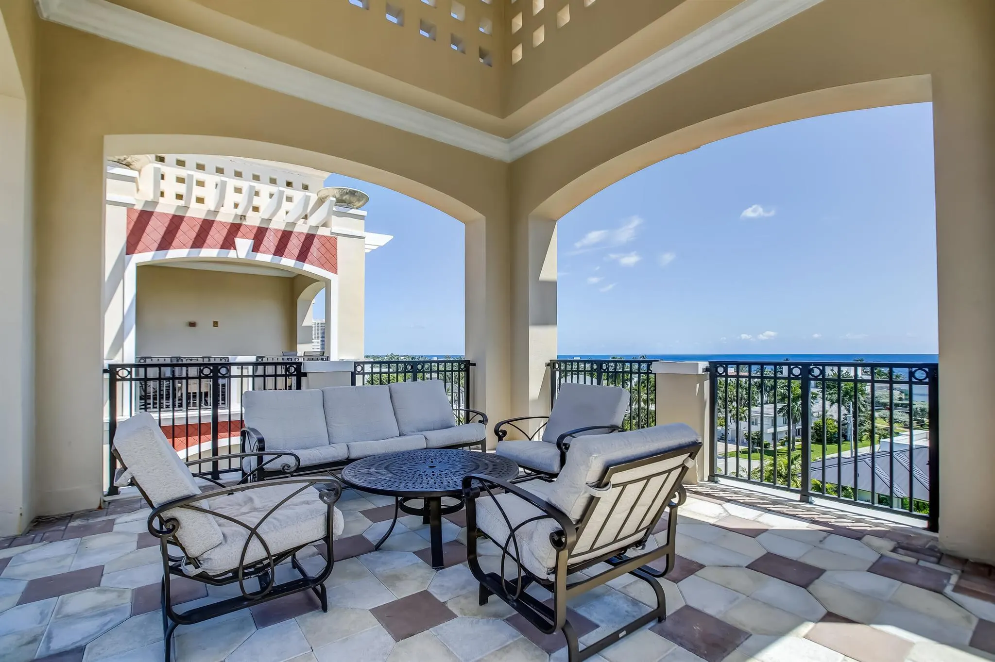 2409 N Ocean Boulevard, #726